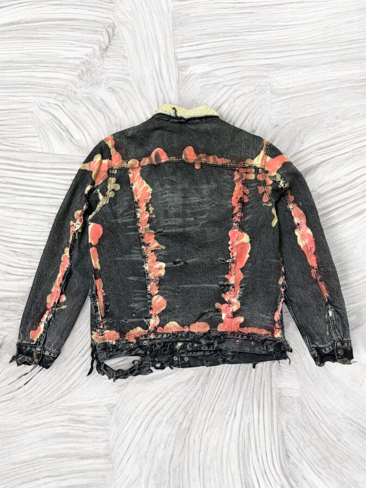 Levi's Levi's Distressed Denim Jacket Sherpa Jacket Size US M / EU 48-50 / 2 - 2 Thumbnail