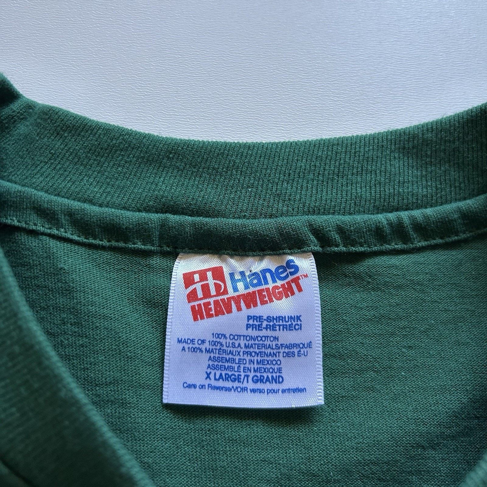 Vintage Vintage 90s The Body Shop T-Shirt XL In Bed With A Mosquito Size US XL / EU 56 / 4 - 7 Thumbnail