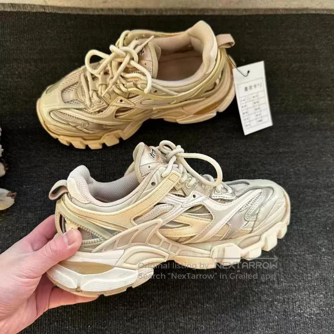 Balenciaga Balenciaga Track 2.0 Sneakers. Size US 10 / EU 43 - 3 Thumbnail