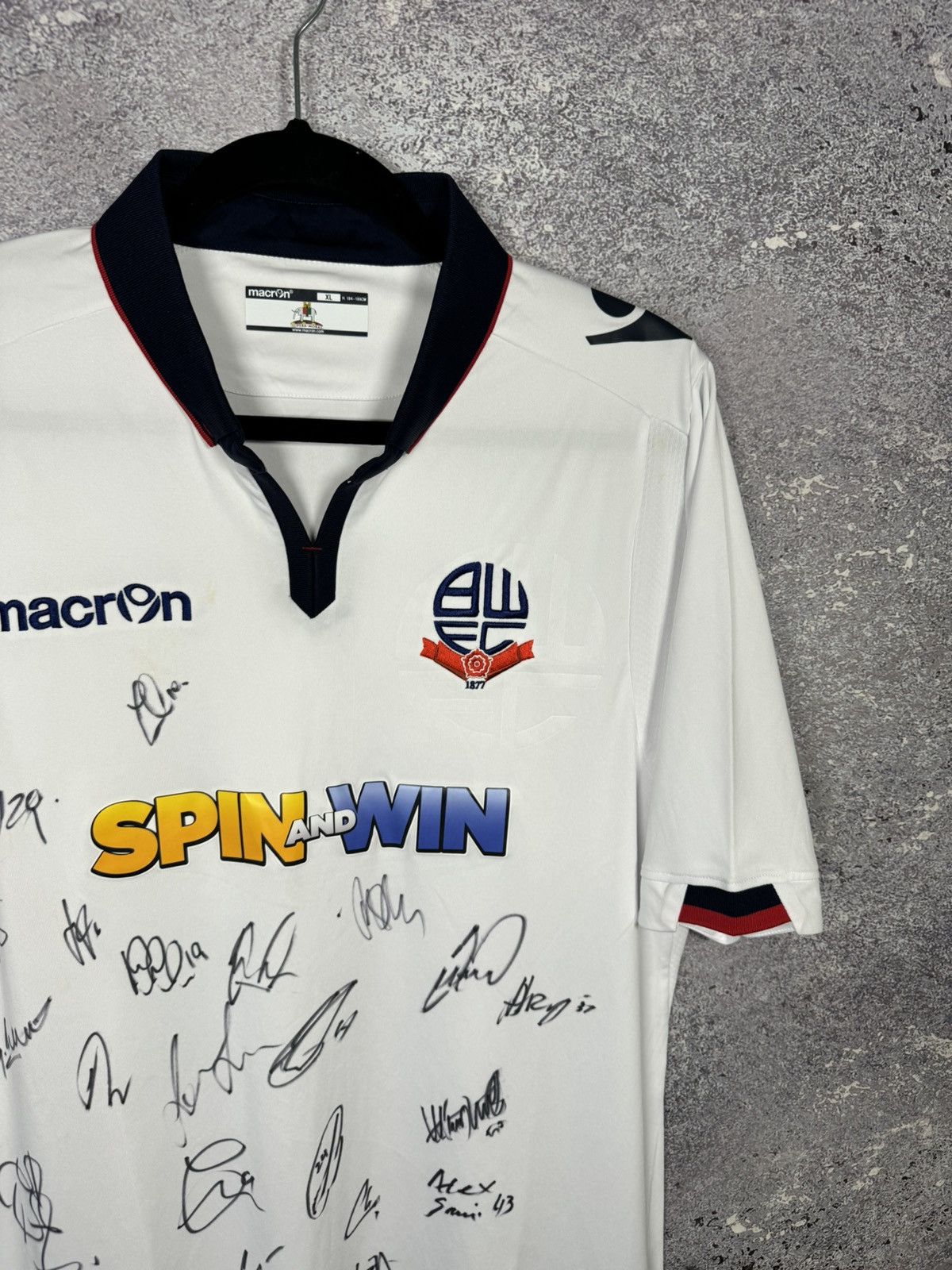 Macron × Vintage Vintage Bolton Wanderers 2016/17 Macron Soccer Jersey Size US XL / EU 56 / 4 - 2 Thumbnail