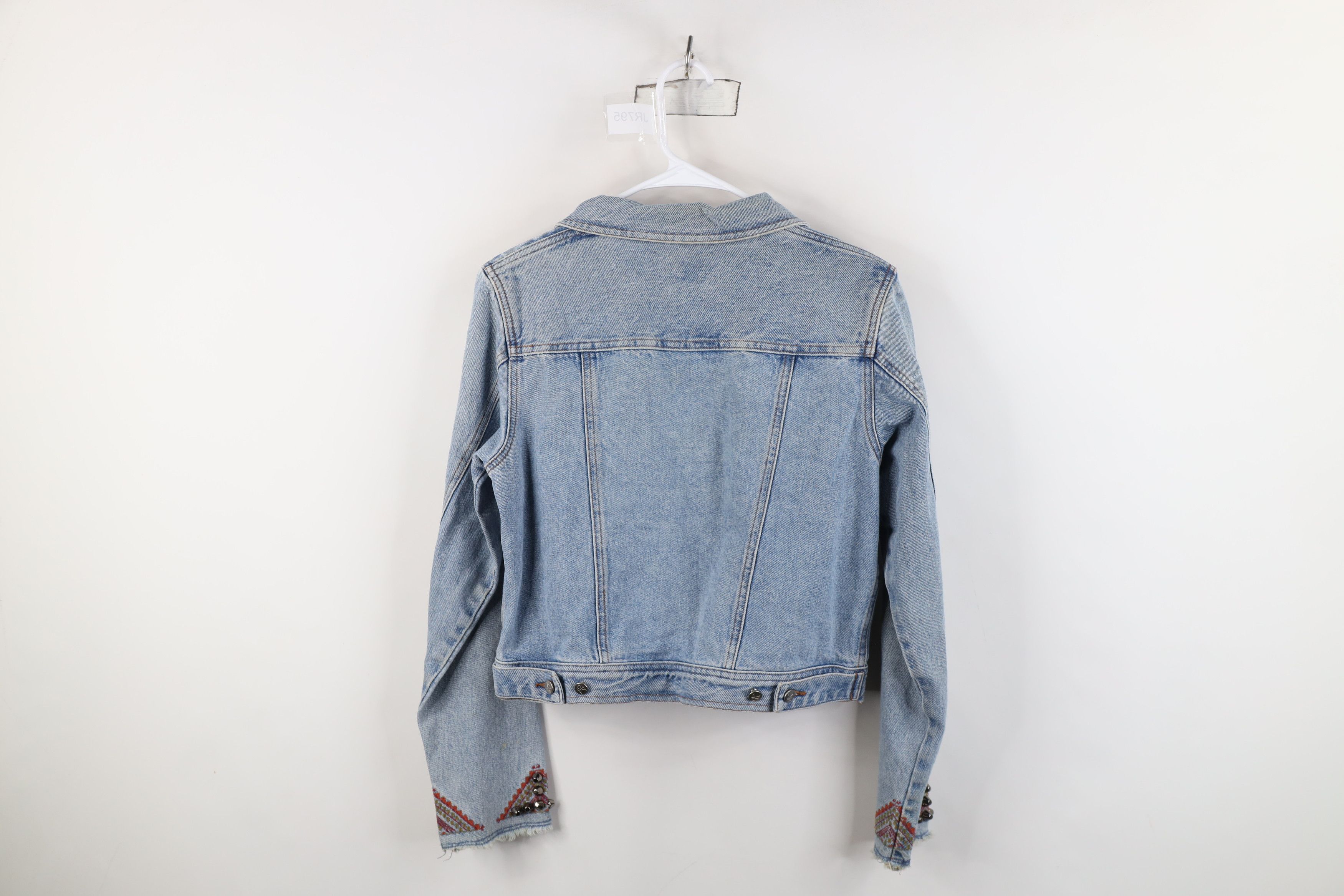 Calvin Klein Vintage 90s Calvin Klein Cropped Battle Denim Trucker Jacket Size L / US 10 / IT 46 - 11 Thumbnail