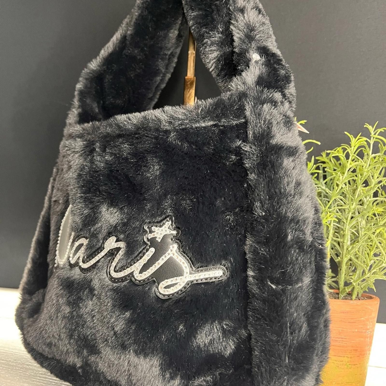 Designer Paris Hilton Black Faux Fur Shoulder Bag NWT Size ONE SIZE - 2 Thumbnail