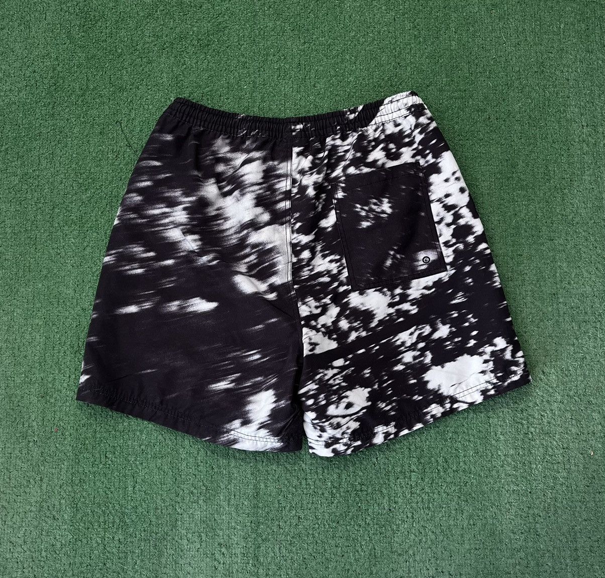 Pleasures Pleasures Shorts Black Nylon Size US 36 / EU 52 - 2 Thumbnail
