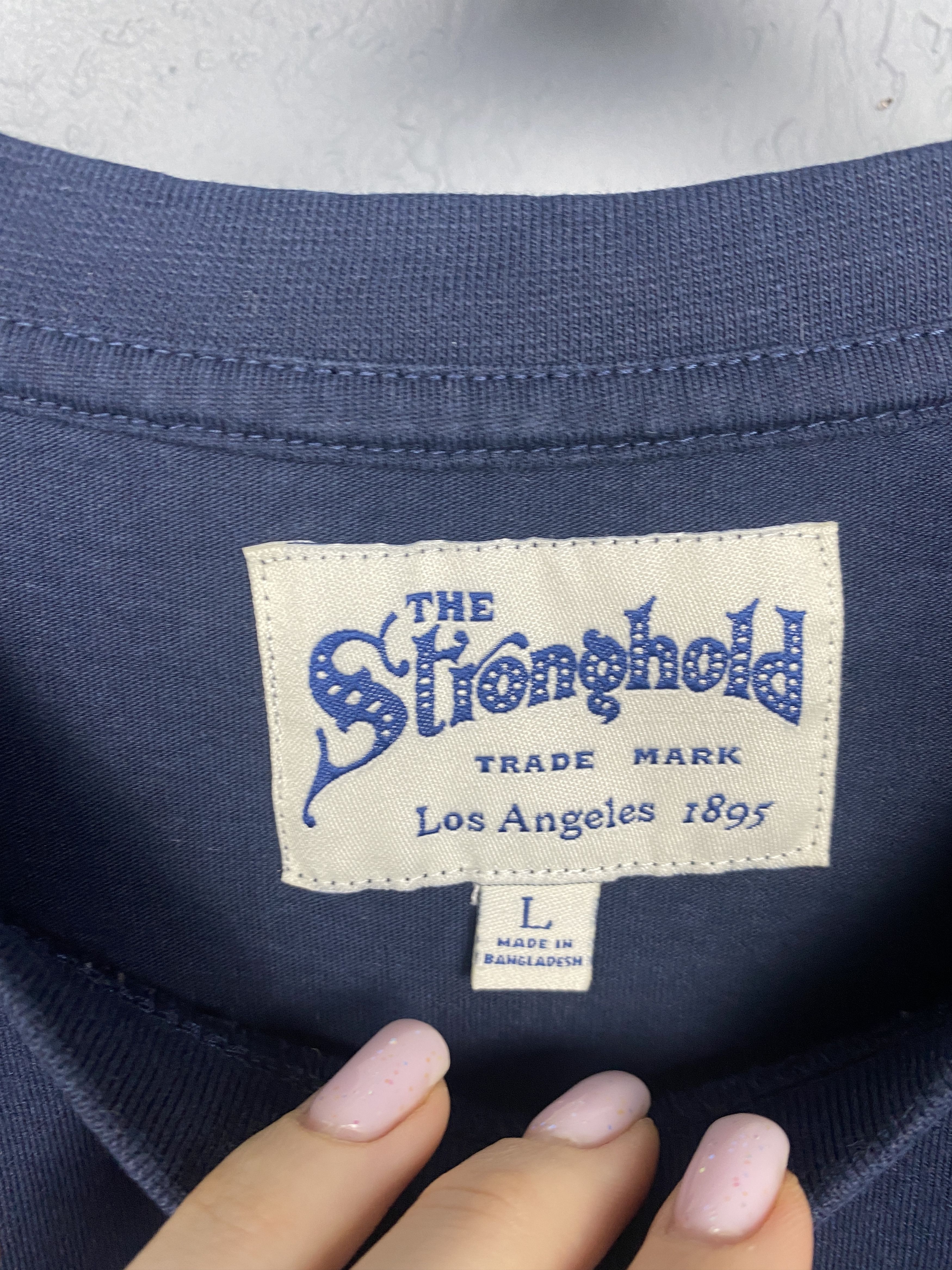 The Stronghold The Stronghold Vintage Mens T-Shirt Y2K Tee Size US L / EU 52-54 / 3 - 6 Thumbnail