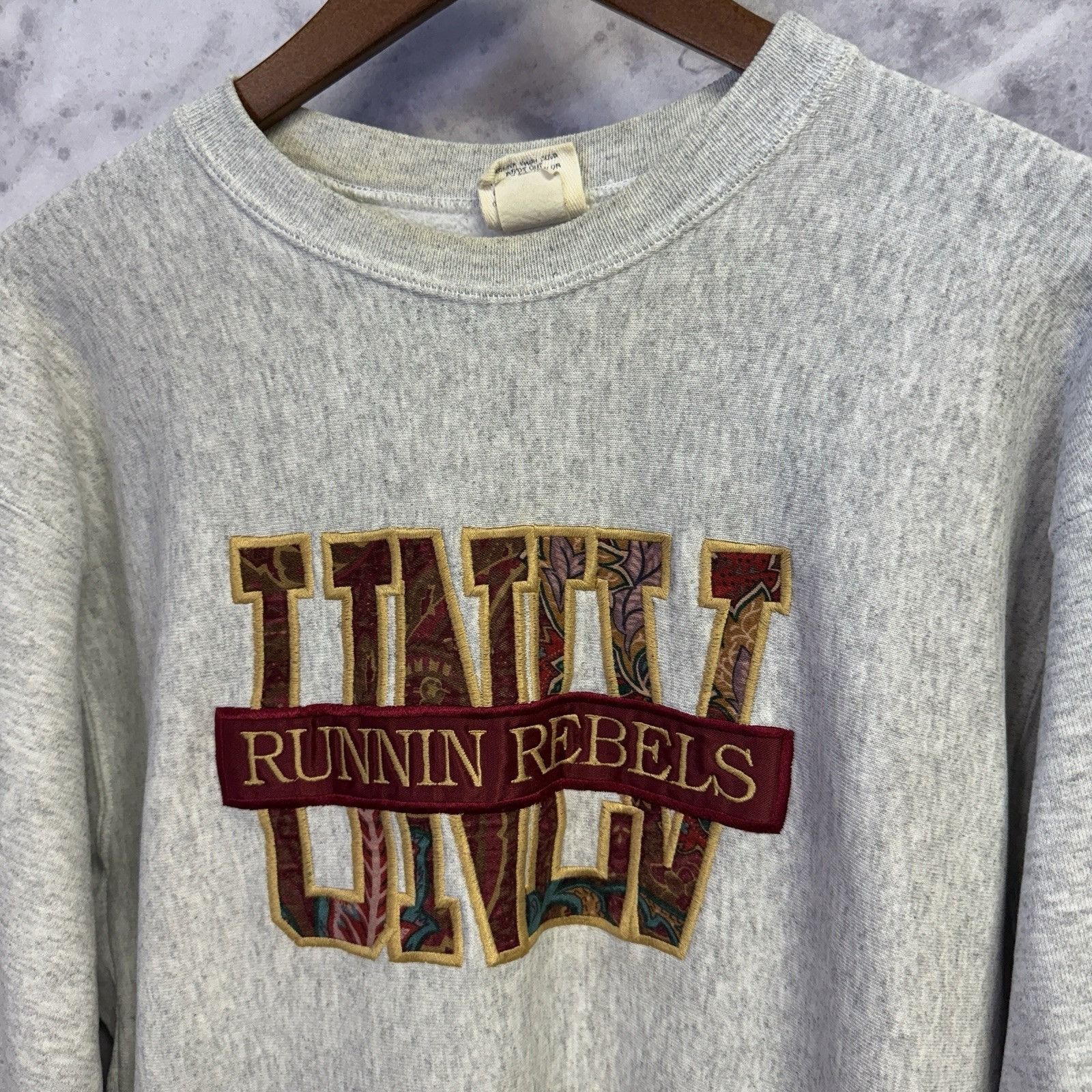 Vintage Vintage University of Las Vegas Runnin Rebels Sweatshirt Size US L / EU 52-54 / 3 - 1 Thumbnail