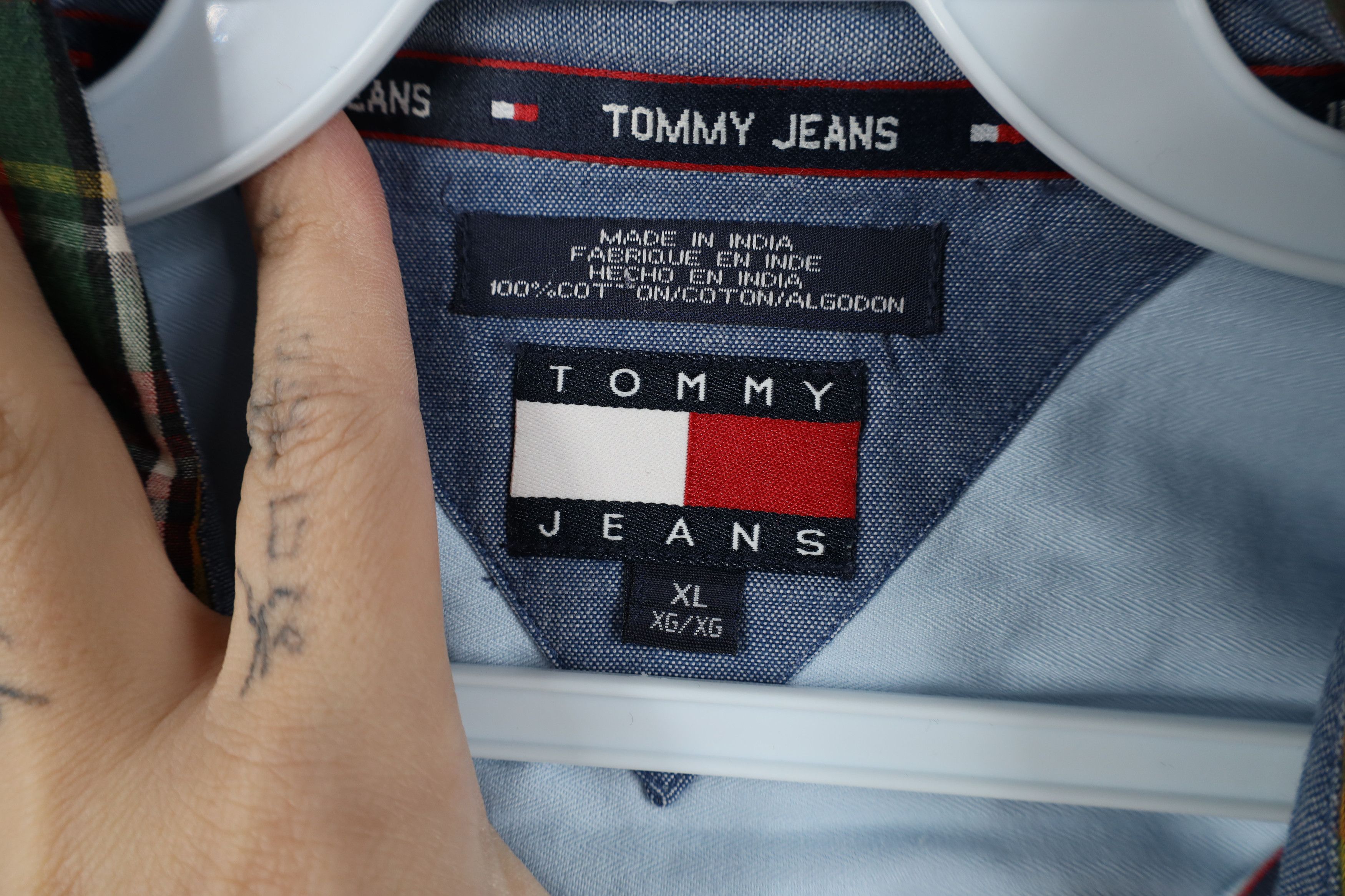 Tommy Hilfiger Vintage 90s Tommy Hilfiger N Sew Collared Button Shirt Plaid Size US XL / EU 56 / 4 - 7 Thumbnail
