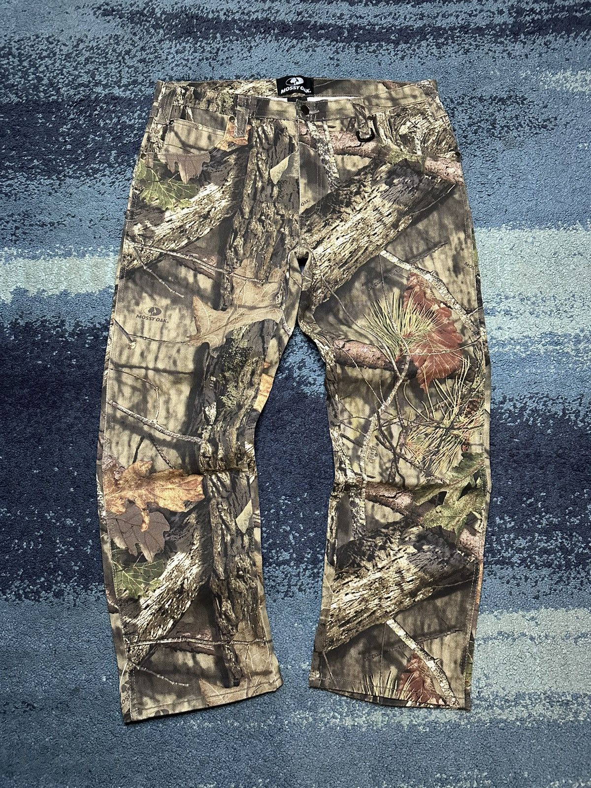 image of Crazy Vintage Y2K Mossy Oak Camo Pants Carhartt Style Baggy, Men's (Size 36)