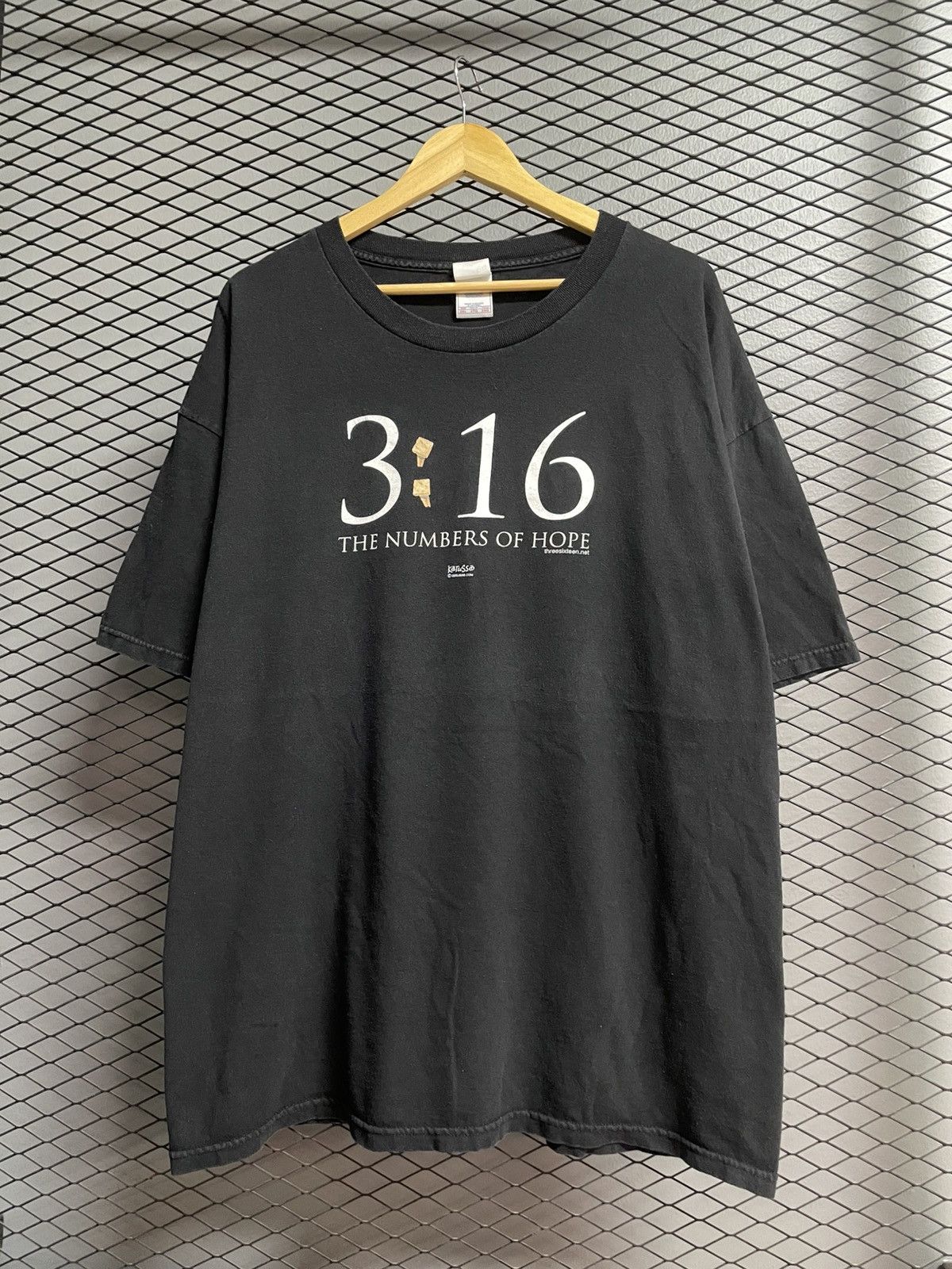 Other Vintage 00s The Numbers of Hope T-Shirt. Size US XXL / EU 58 / 5 - 1 Thumbnail