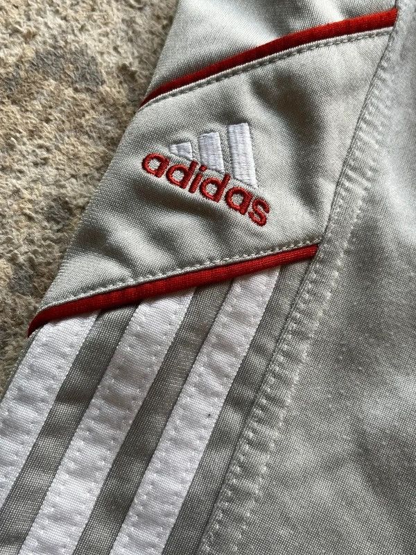 Adidas OG Adidas Track Pants Sz S Vintage 2002 Size US 29 - 6 Thumbnail