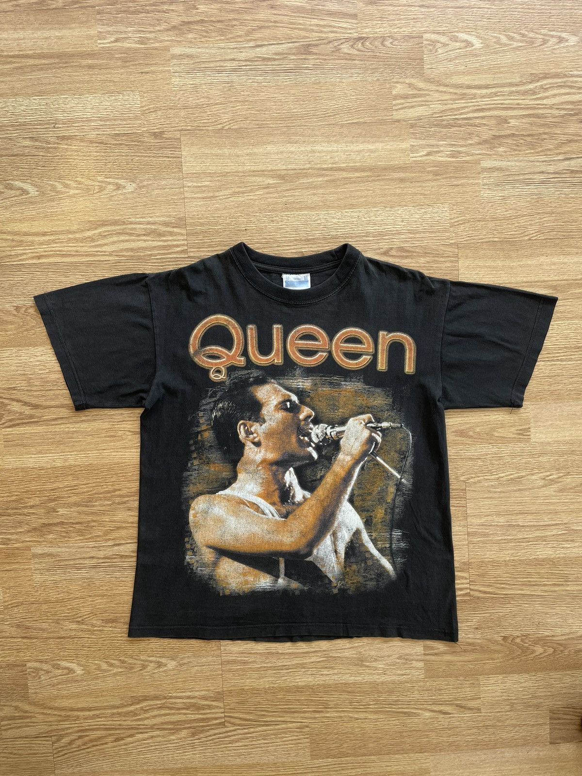 Band Tees × Vintage 90’s Queen Freddie Mercury shirt Size US M / EU 48-50 / 2 - 1 Thumbnail