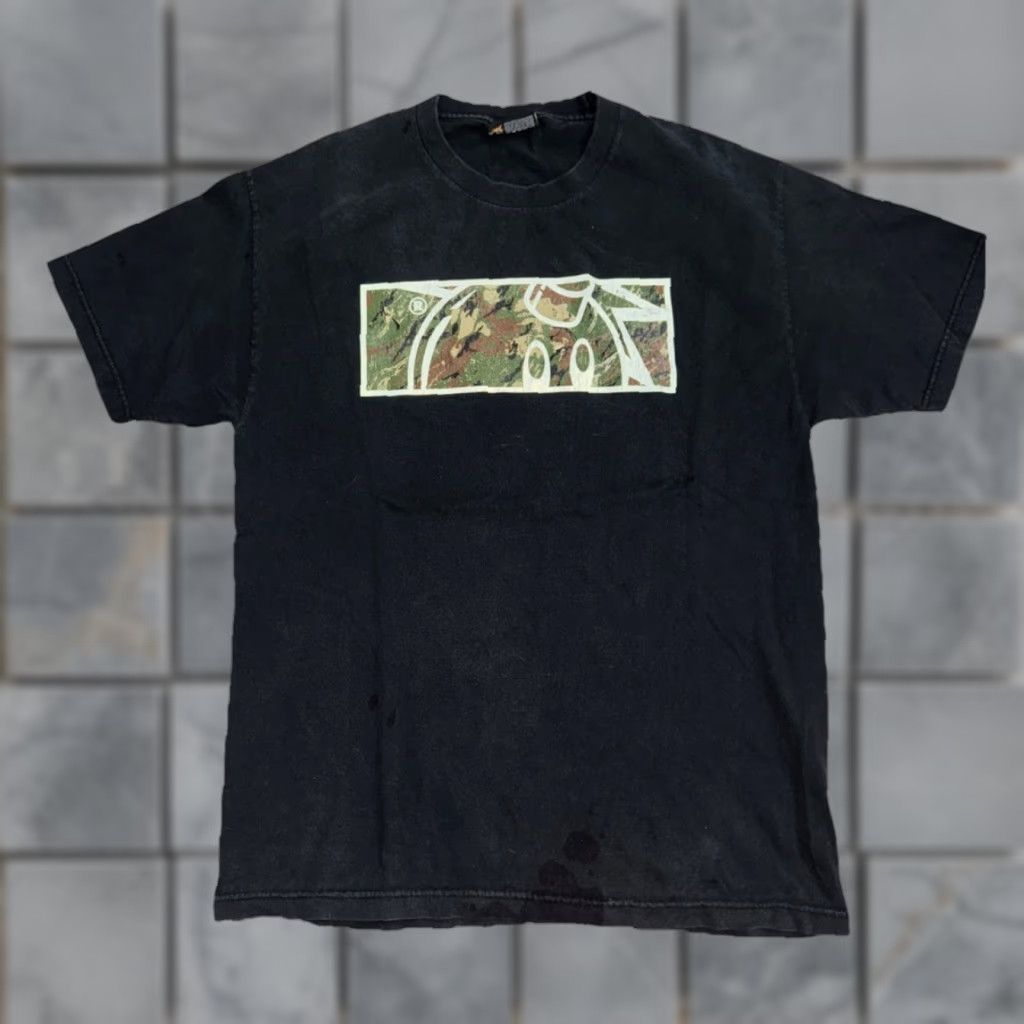 The Hundreds VINTAGE The Hundreds Camo Box Logo T-Shirt Black L Mens Shirt 21x28 Streetwear Graffiti Skater Art Logo Short Sleeve Crew Neck 100% Cotton Size US L / EU 52-54 / 3 - 1 Thumbnail