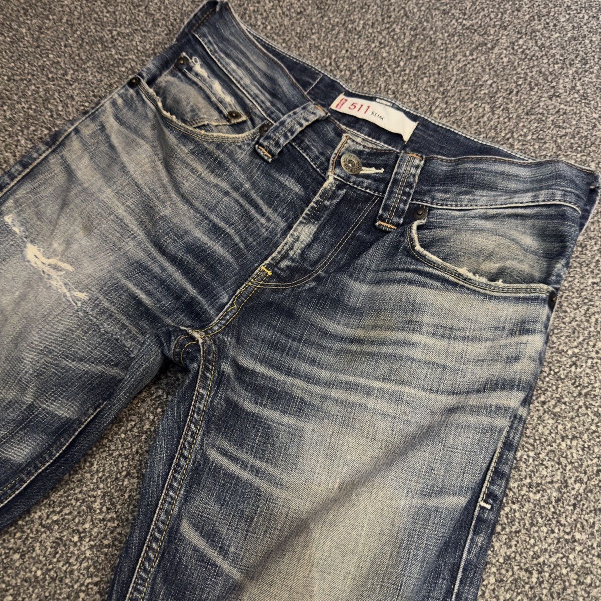 Beauty Beast Levis 511 Slim Cut Distressed Denim Size US 30 / EU 46 - 3 Thumbnail