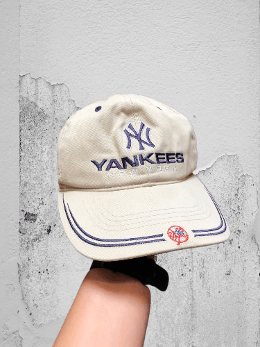 New York Yankees New York Yankees Cap Size ONE SIZE - 1 Thumbnail