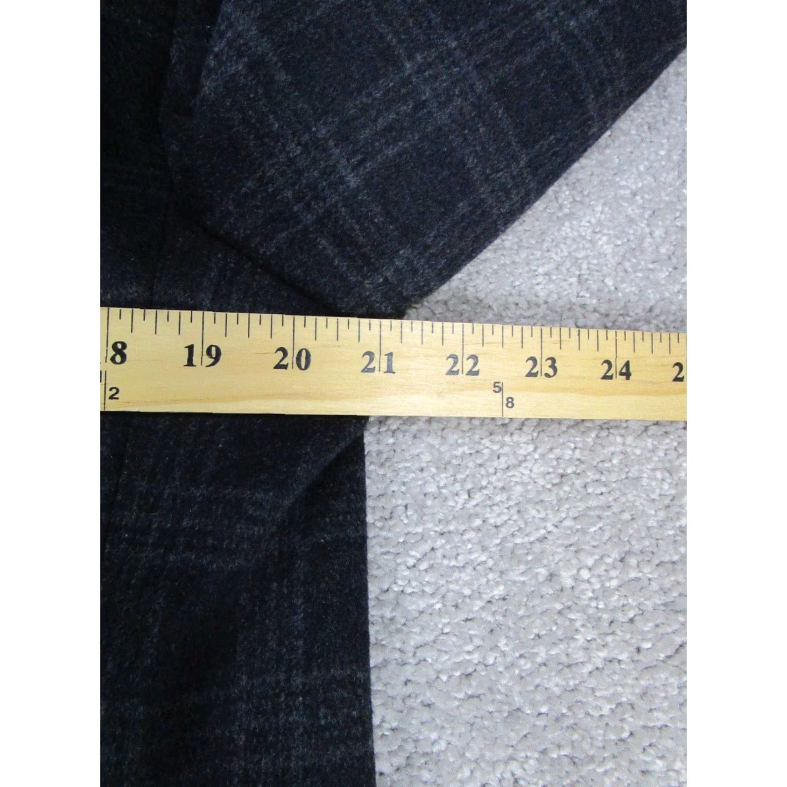 Pronto Uomo Pronto Uomo Over Coat Mens 40 Long Black Gray Wool Blend Plaid Jacket/Coat Long Mens 40 Gray Wool Pronto Uomo Sport Coat 2 Piece Size US XXS / EU 40 - 7 Thumbnail