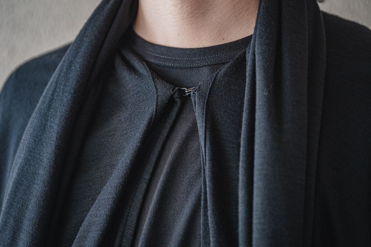 Yohji Yamamoto Yohji Yamamoto Pour Homme - WOOL SMOOTH SLEEVE CLAOK Size US S / EU 44-46 / 1 - 22 Thumbnail