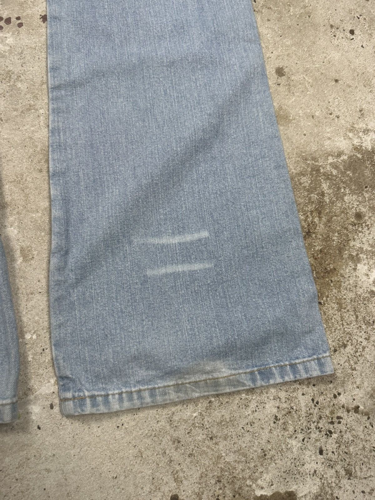 Dolce & Gabbana 2000s Dolce & Gabbana Hawaii Embroidery Bootcut Jeans Studs Size 32" / US 10 / IT 46 - 13 Thumbnail