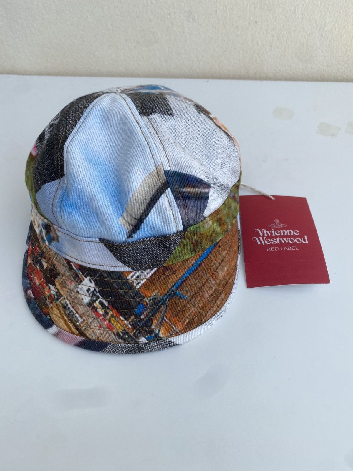 Vivienne Westwood Rare Vivienne Westwood Crazy Design All Over Print Hat Size ONE SIZE - 1 Thumbnail