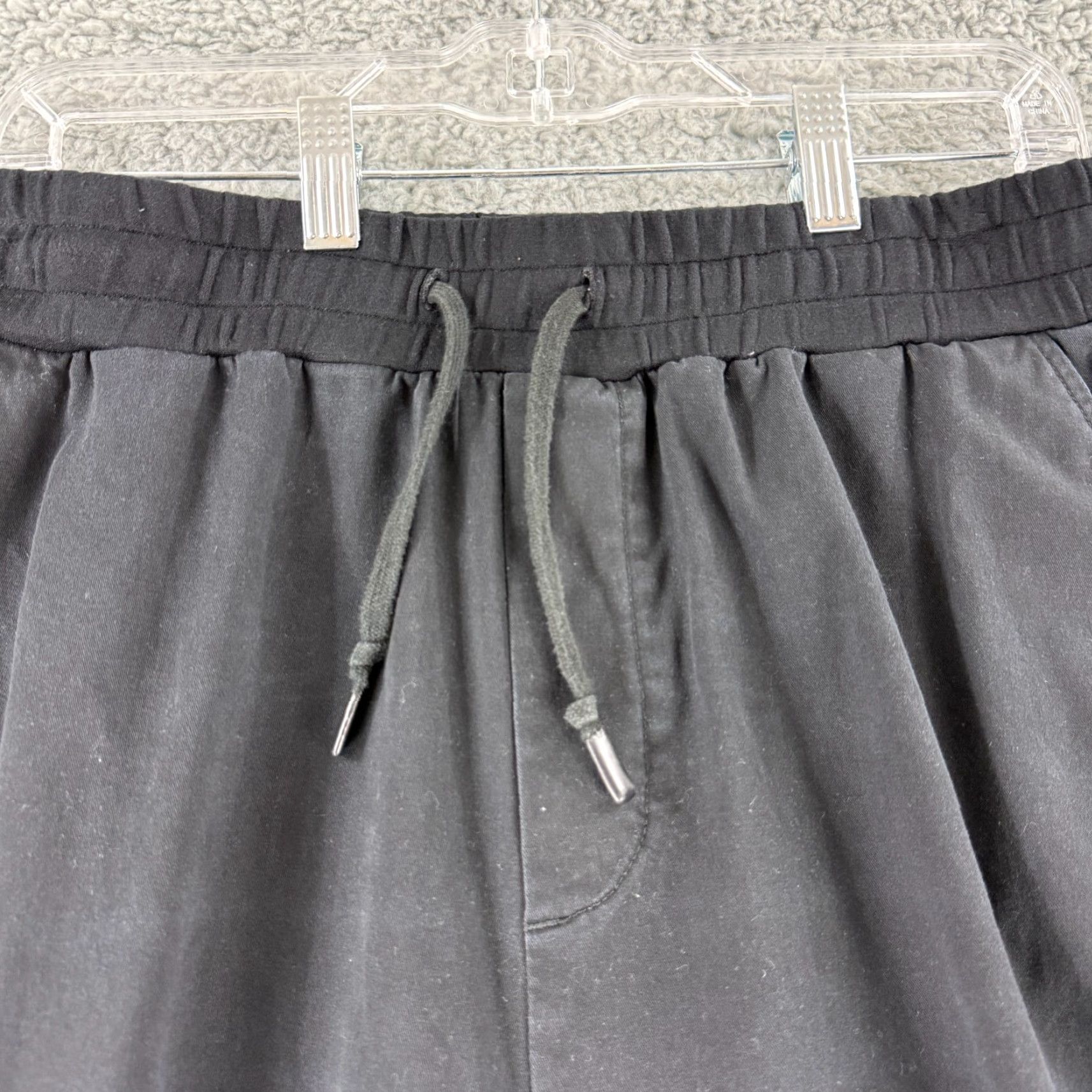 Varley Varley Celita Jogger Pants Womens XL Black Soft Cotton Twill Pull On Grym Size 40" / US 18 - 6 Thumbnail