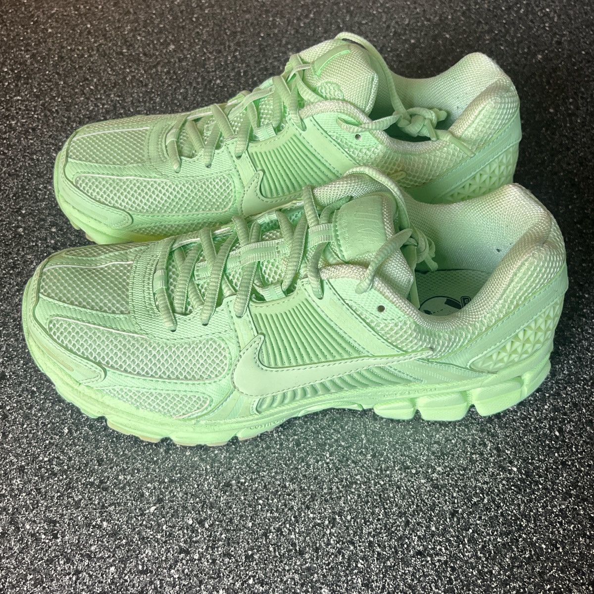 Nike Nike Zoom Vomero 5 - Vapor Green Size US 8.5 / EU 41-42 - 4 Thumbnail
