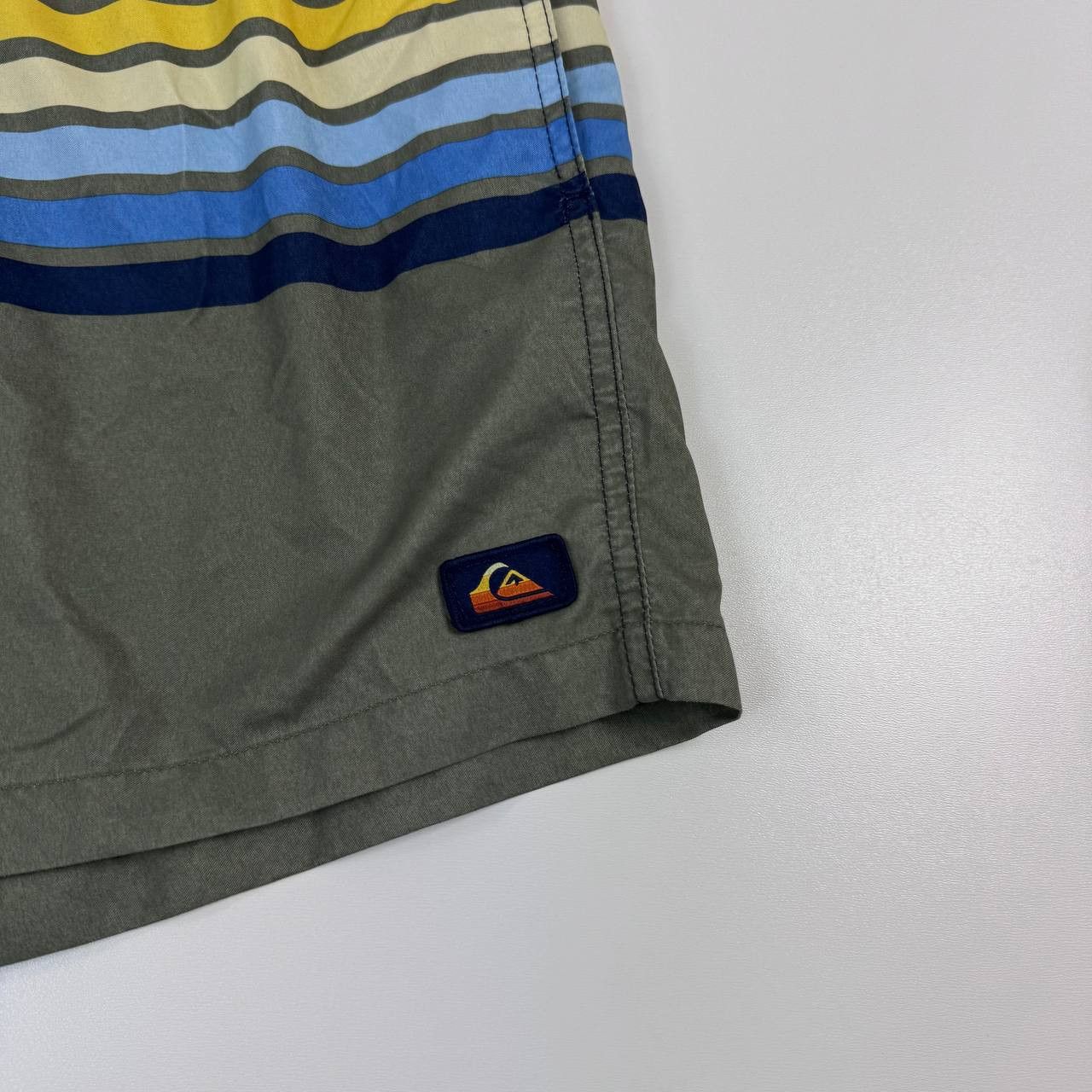 Quiksilver Quiksilver Swim Shorts Mens Multicolor Stripe Board Shorts M Size US 32 / EU 48 - 5 Thumbnail