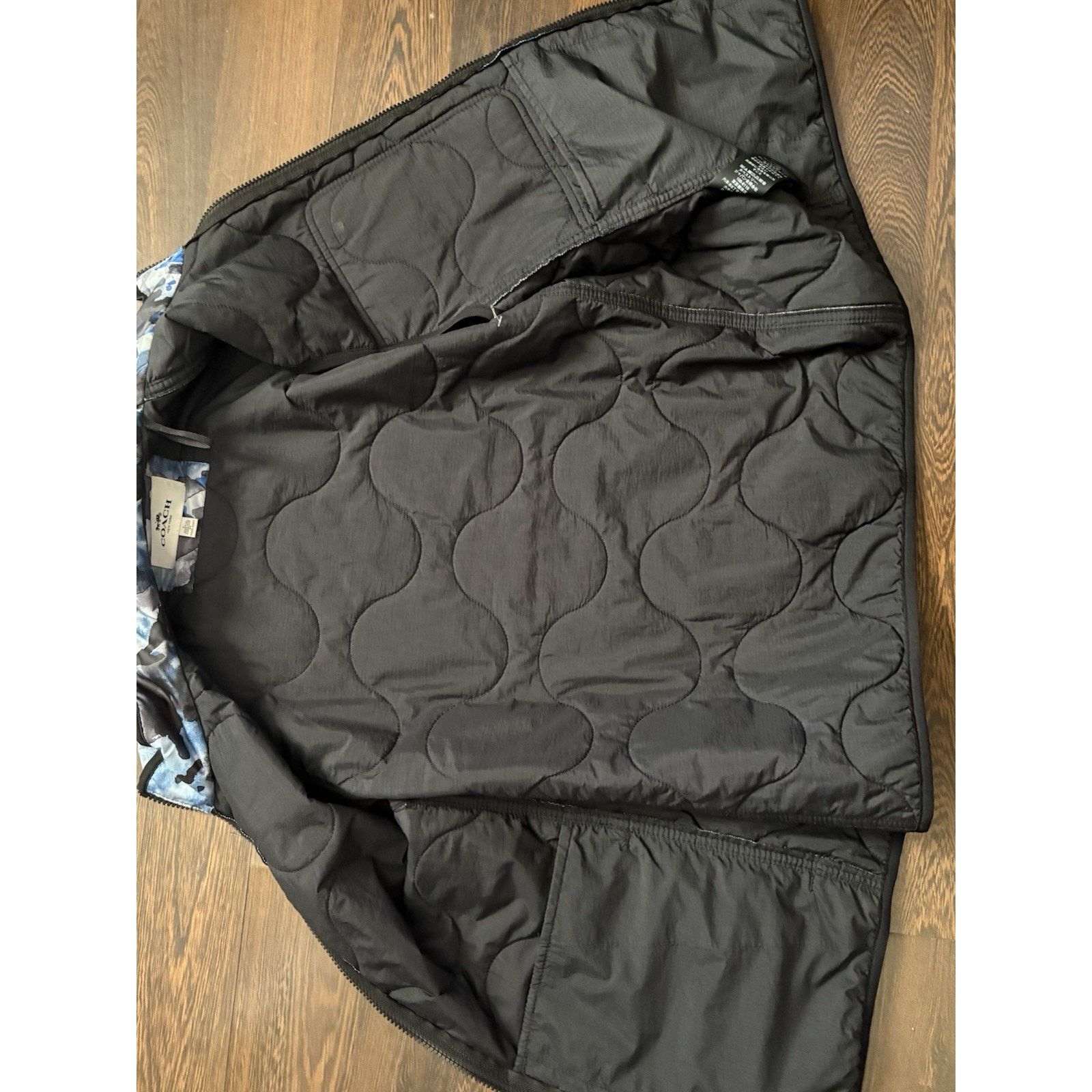 Coach Coach Quilted Men's Blue Camo Vest Size L Large Lightweight Size US L / EU 52-54 / 3 - 11 Thumbnail