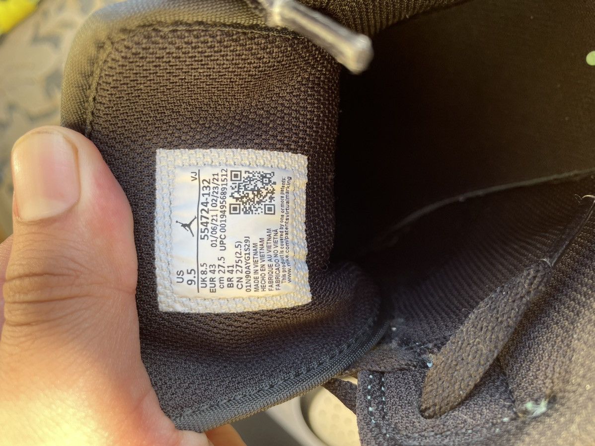 Jordan Brand Air Jordan 1 mids Size US 9.5 / EU 42-43 - 4 Thumbnail
