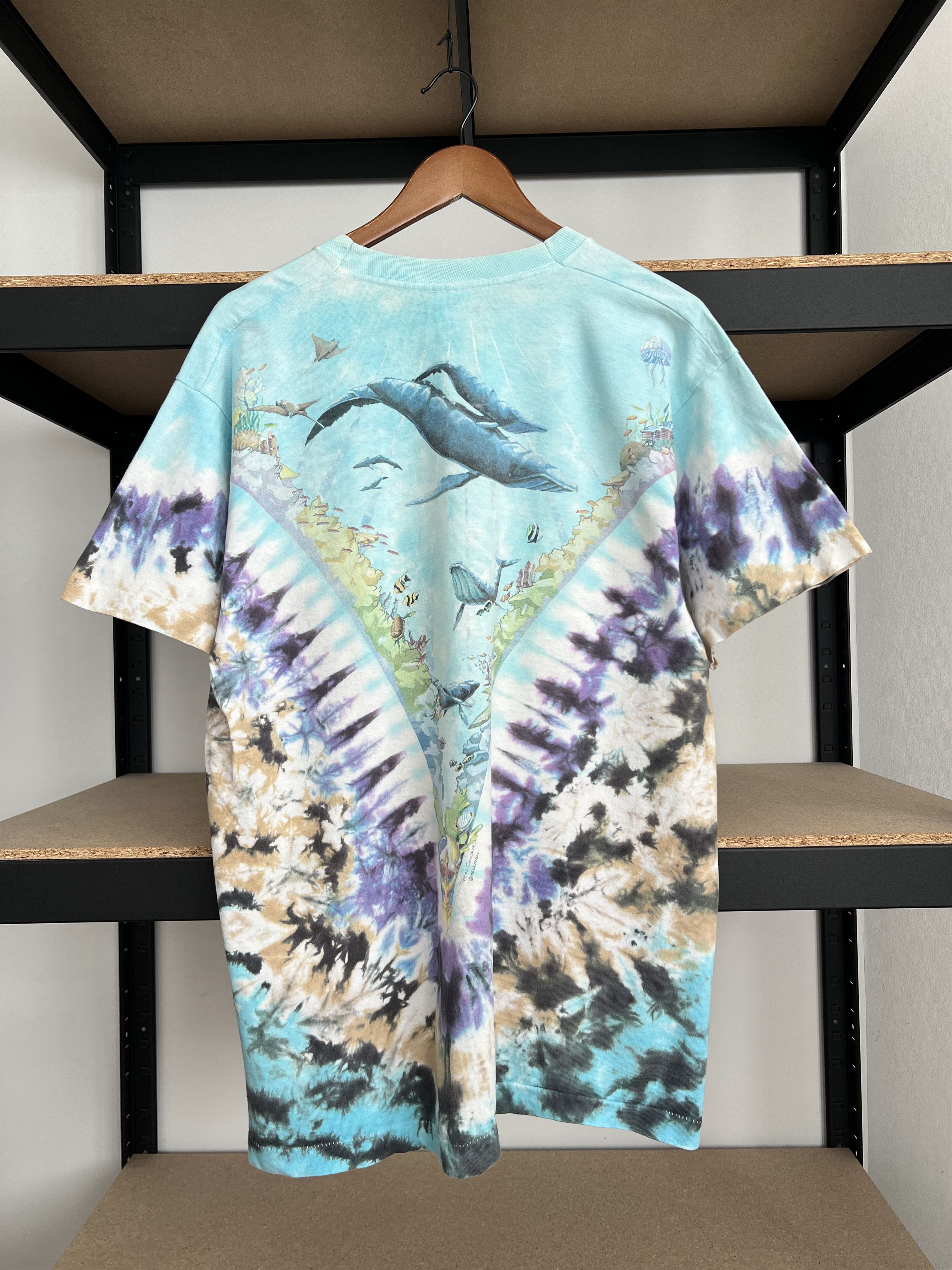 Liquid Blue Vintage 1990 Liquid Blue John Connell Ocean Dolphin T-shirt Size US XL / EU 56 / 4 - 2 Thumbnail