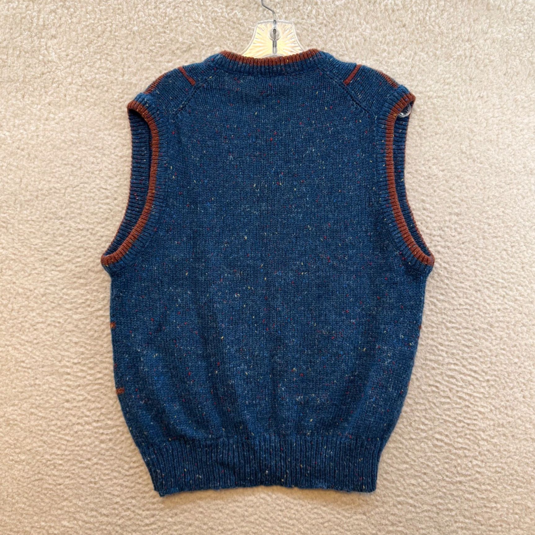 Vintage VINTAGE The Sundays Sportswear Co Sweater Vest Wool Blend Plaid Blue Large Mens 1990s Golf Grandpa Preppy Vest Size US L / EU 52-54 / 3 - 2 Thumbnail