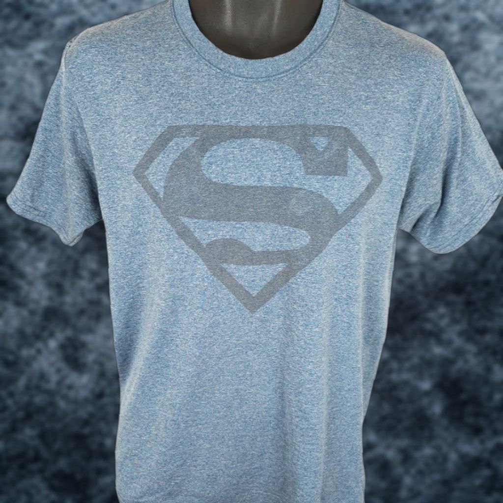 Clarks Superman T Shirt Mens Size Medium Blue DC Comics Clark Kent Activewear Y2K Size US M / EU 48-50 / 2 - 1 Thumbnail