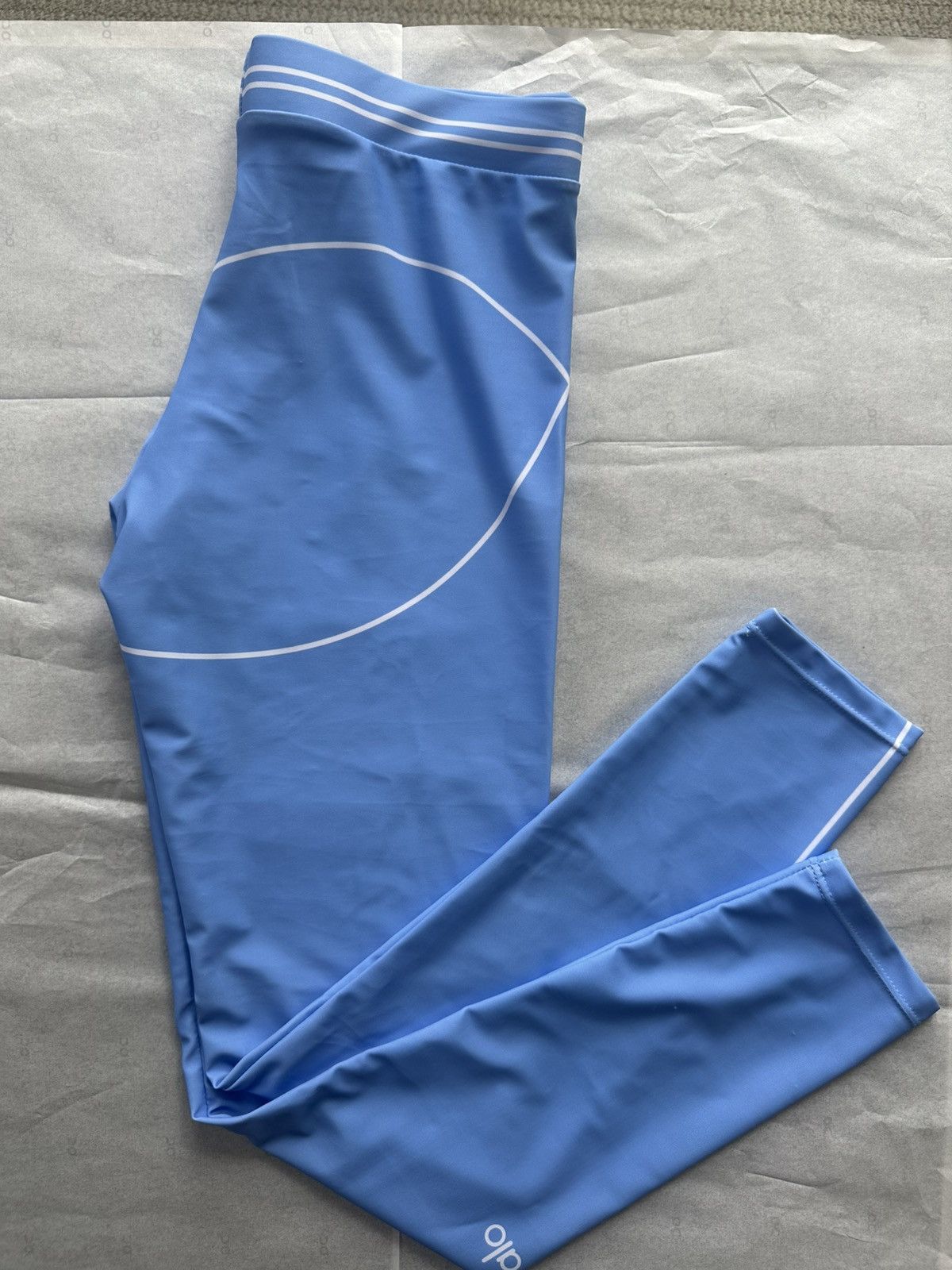 Other Alo Yoga Leggings Size 30" / US 8 / IT 44 - 1 Thumbnail
