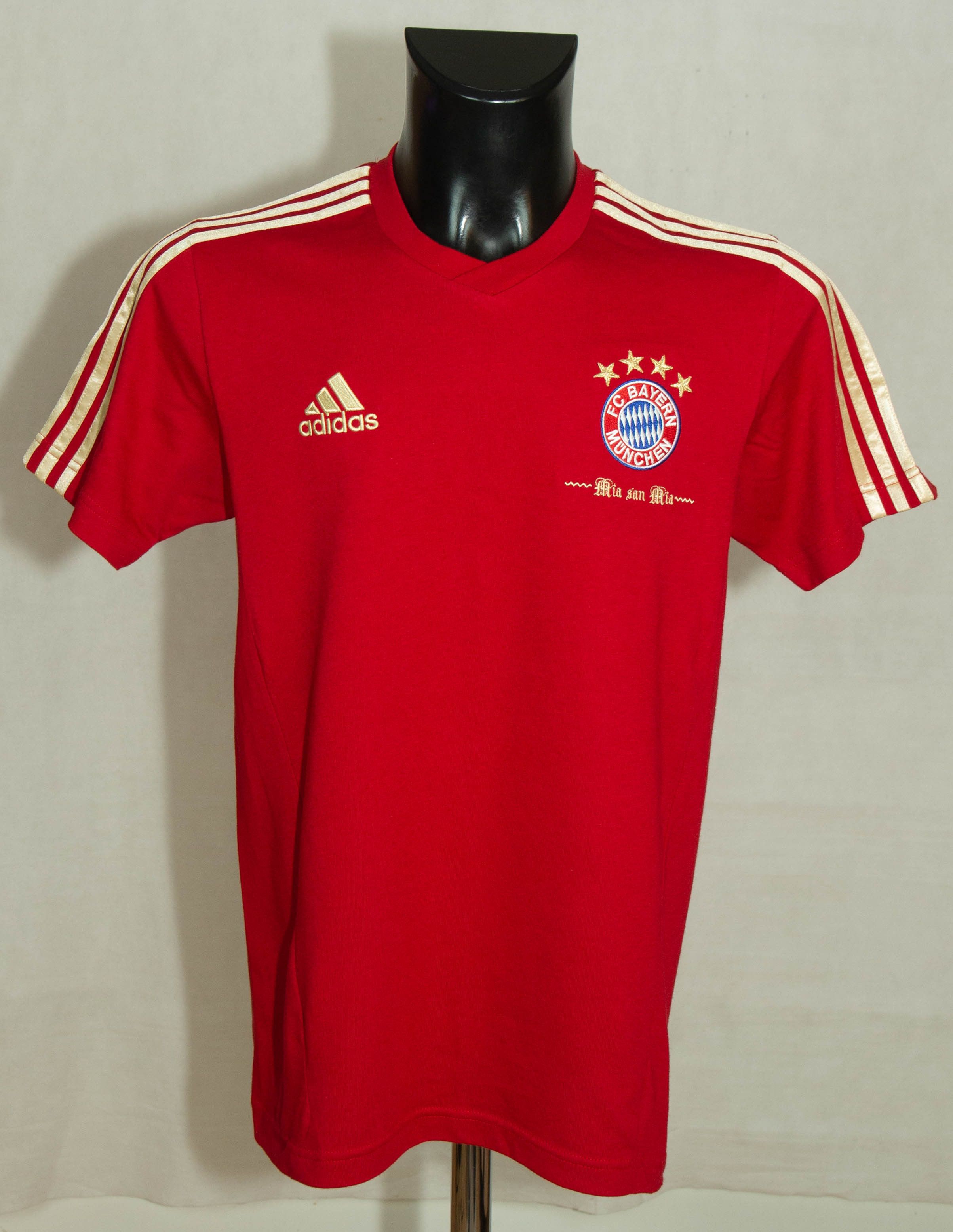 Adidas BAYERN MUNCHEN FOOTBALL SHIRT 11 12 ADIDAS COTTON SIZE S Grailed