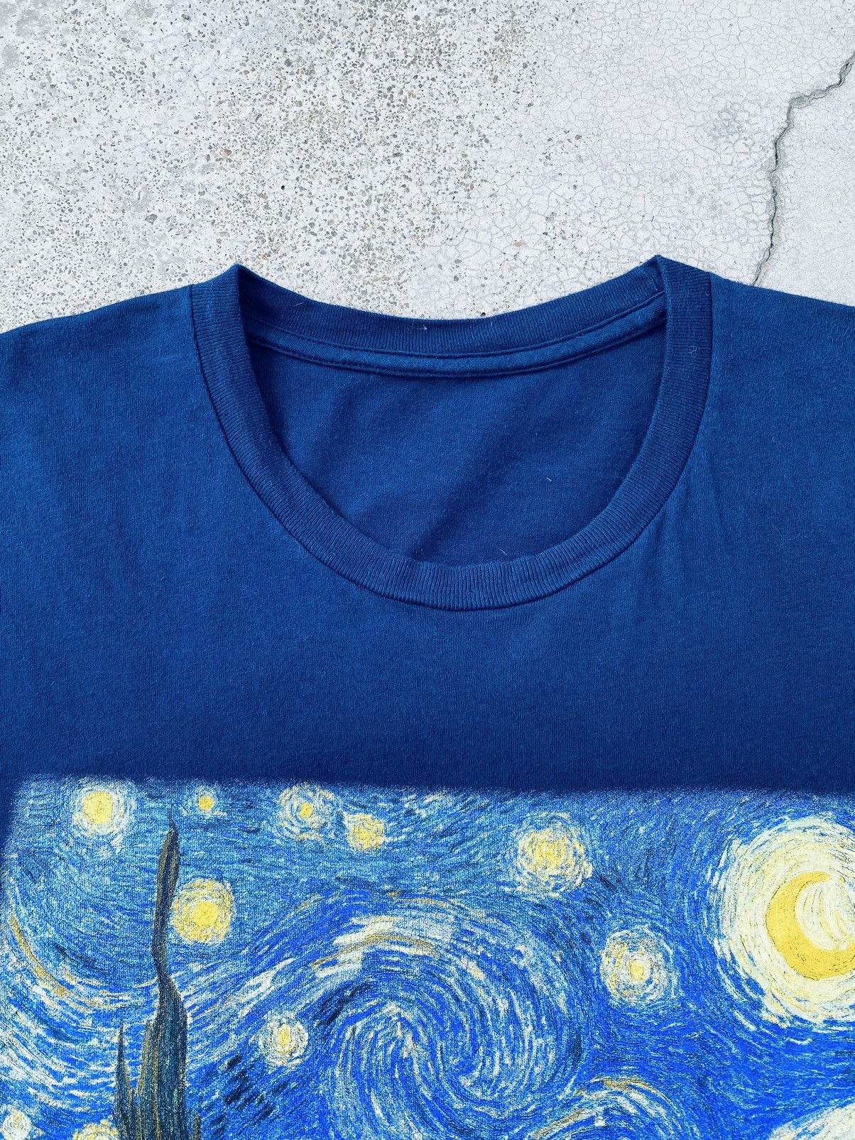 Vintage Vintage Y2k Beyond Van Gogs Art Tees Size US S / EU 44-46 / 1 - 7 Thumbnail