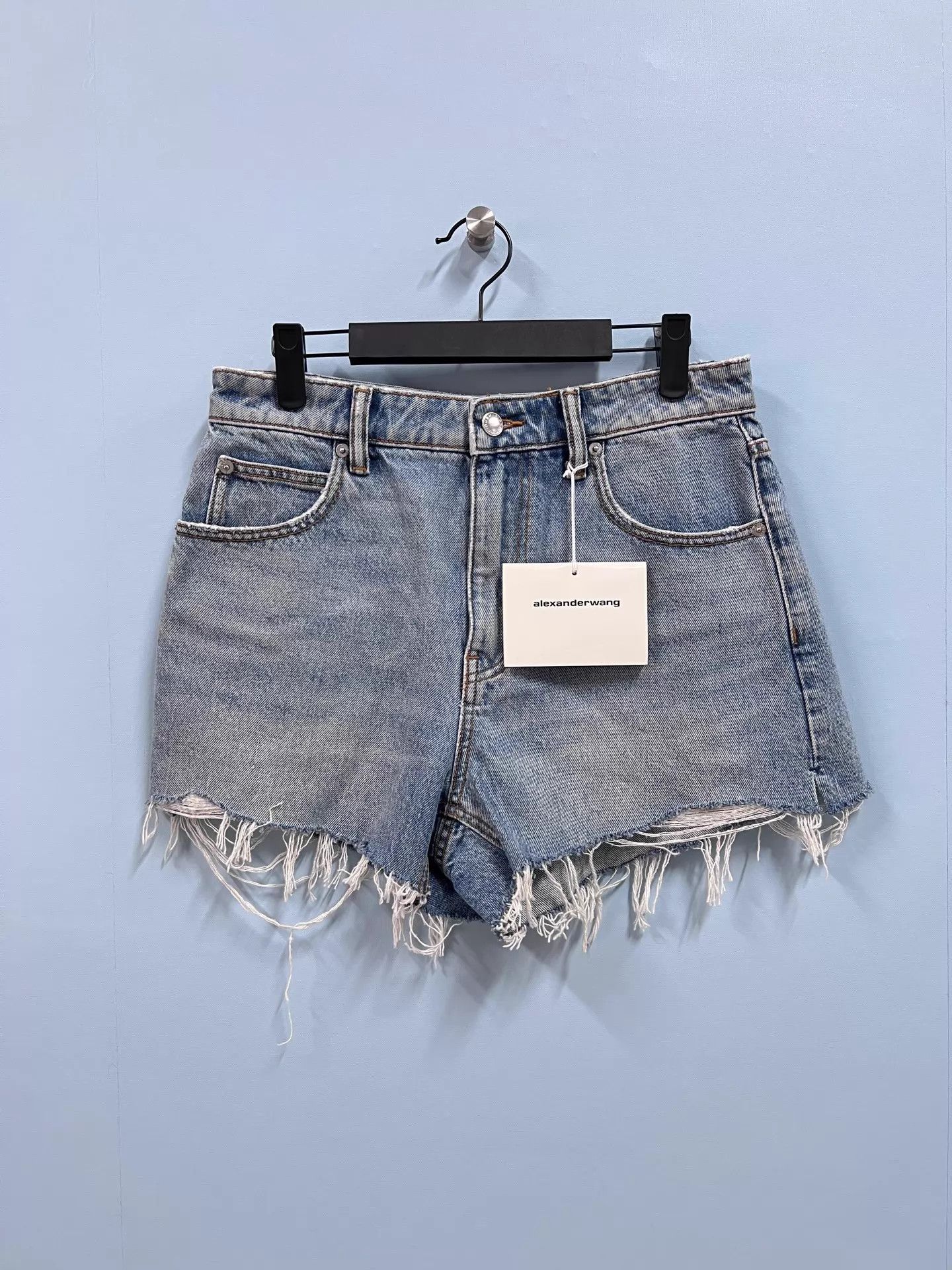 Alexander Wang Alexander Wang Blue Washed Pocket Logo Short 28 Size 28" / US 6 / IT 42 - 1 Thumbnail