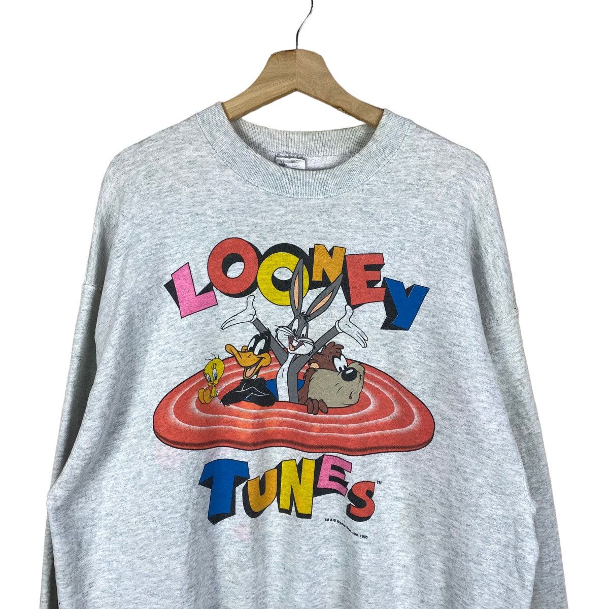 Cartoon Network × Vintage × Warner Bros VINTAGE LOONEY TUNES FAMILY WORN CONDITION SWEATSHIRT Size US XL / EU 56 / 4 - 2 Thumbnail