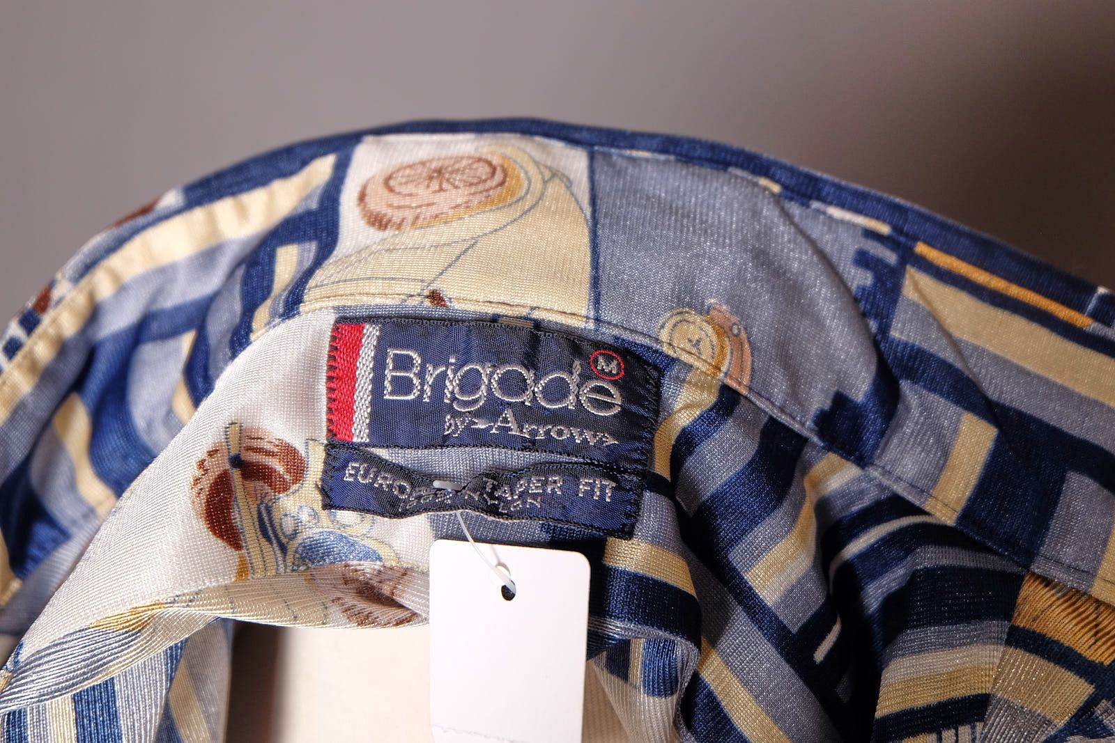 Brigade 1970s Novelty Car Print Butterfly Collar Button Up shirt Size US M / EU 48-50 / 2 - 8 Thumbnail