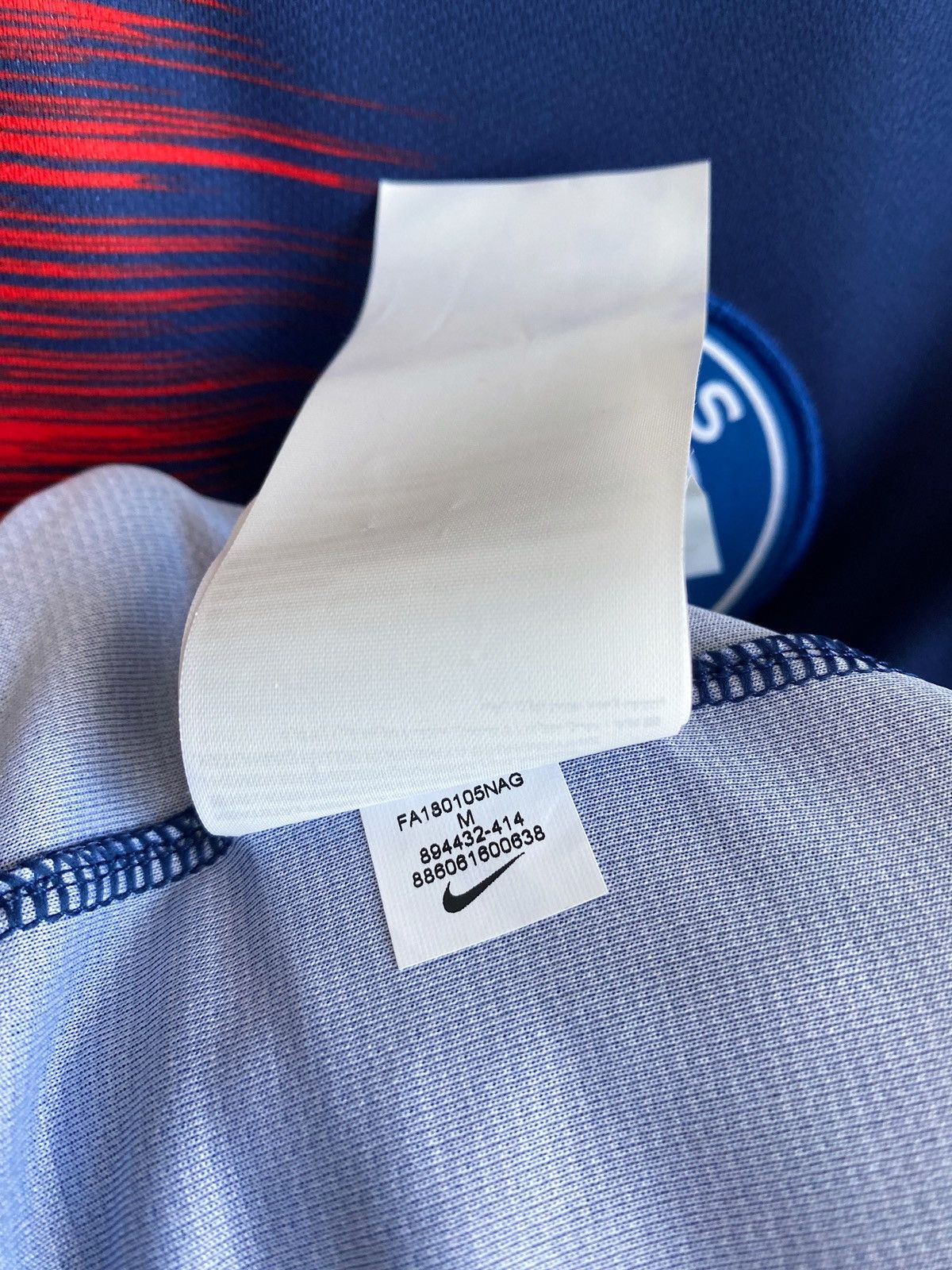 Nike BNWT NIKE PSG 2018/2019 Home Handball Shirt Jersey Size US M / EU 48-50 / 2 - 17 Thumbnail