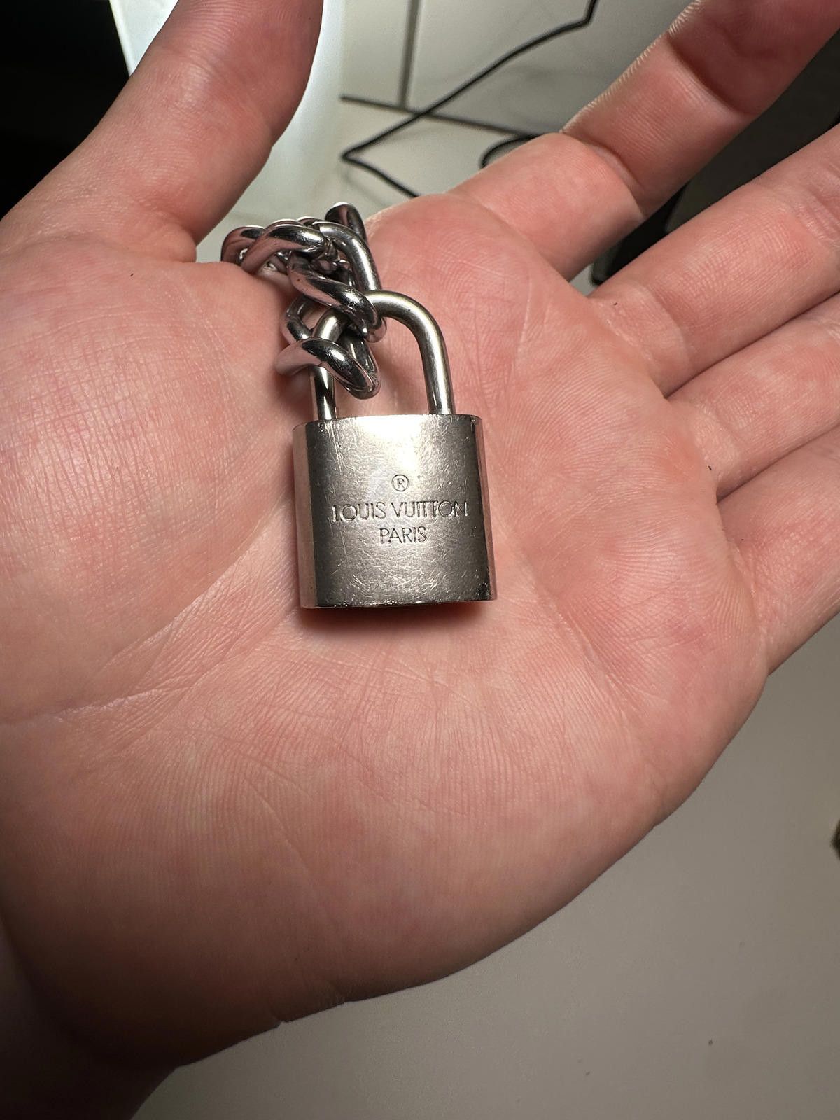 Louis Vuitton Louis Vuitton Silver Padlock Chain Necklace Size ONE SIZE - 3 Thumbnail