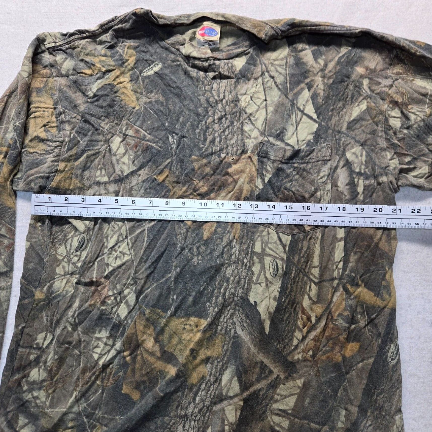 Wrangler VINTAGE Pro Gear Wrangler Realtree Hardwood Camouflage Long Sleeve Shirt Men XL All Seasons Hunting 2000s Size US XL / EU 56 / 4 - 4 Thumbnail