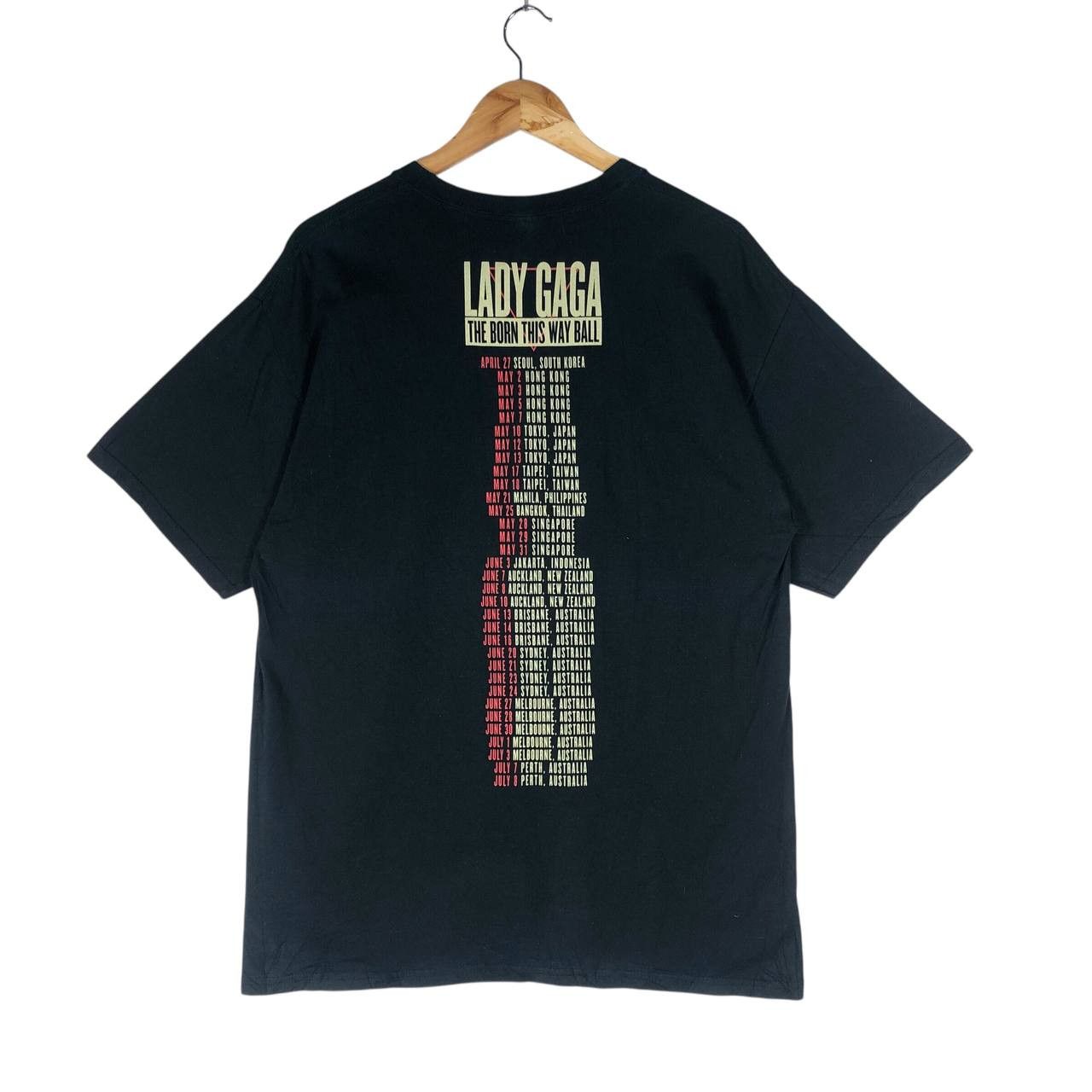 Gildan Lady Gaga The Born This Way Ball Tour Pony Ride T-Shirt Size US L / EU 52-54 / 3 - 6 Thumbnail