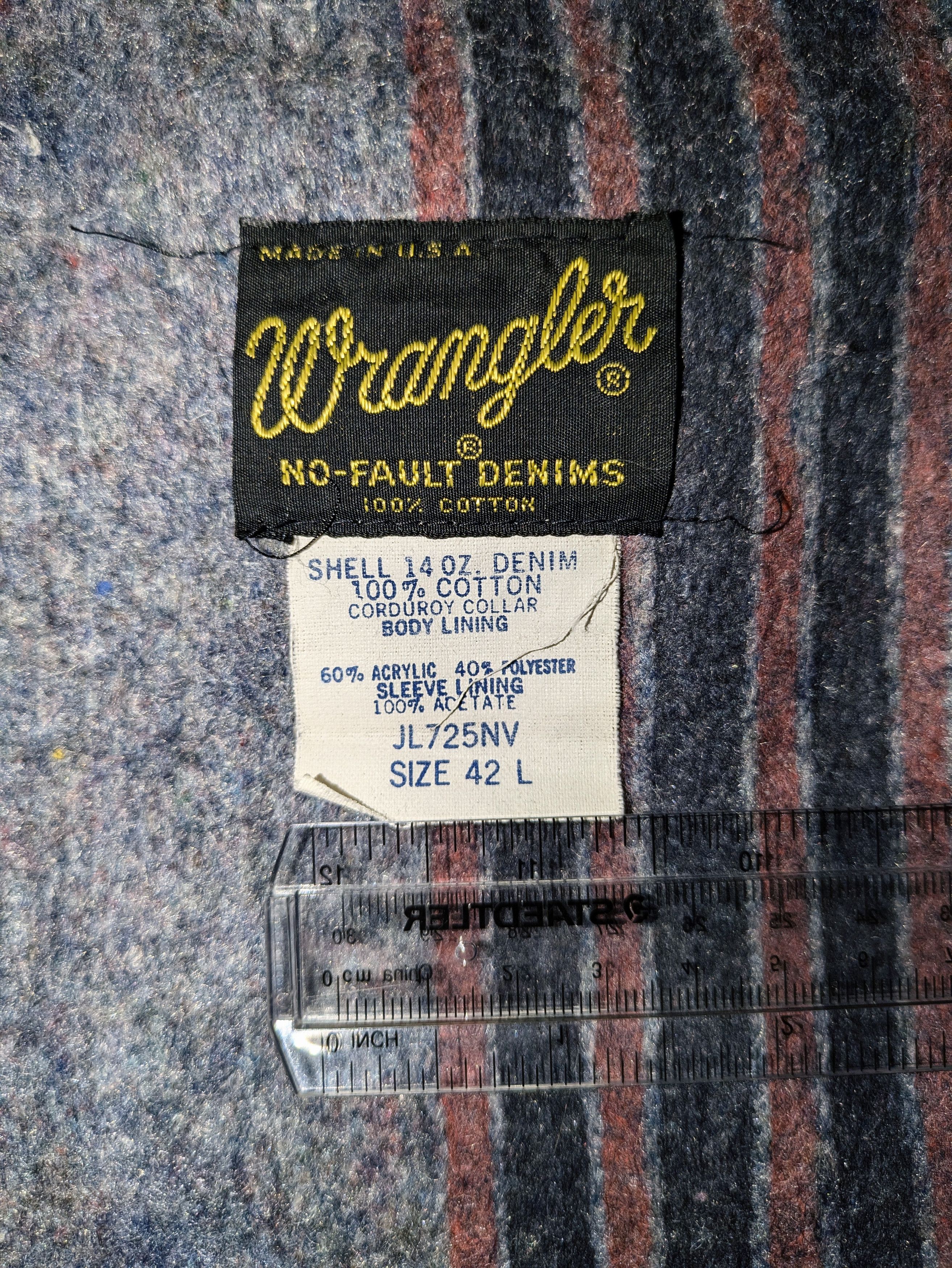 Vintage 1980's Wrangler Storm Rider Lined Denim Jacket Size US L / EU 52-54 / 3 - 12 Thumbnail