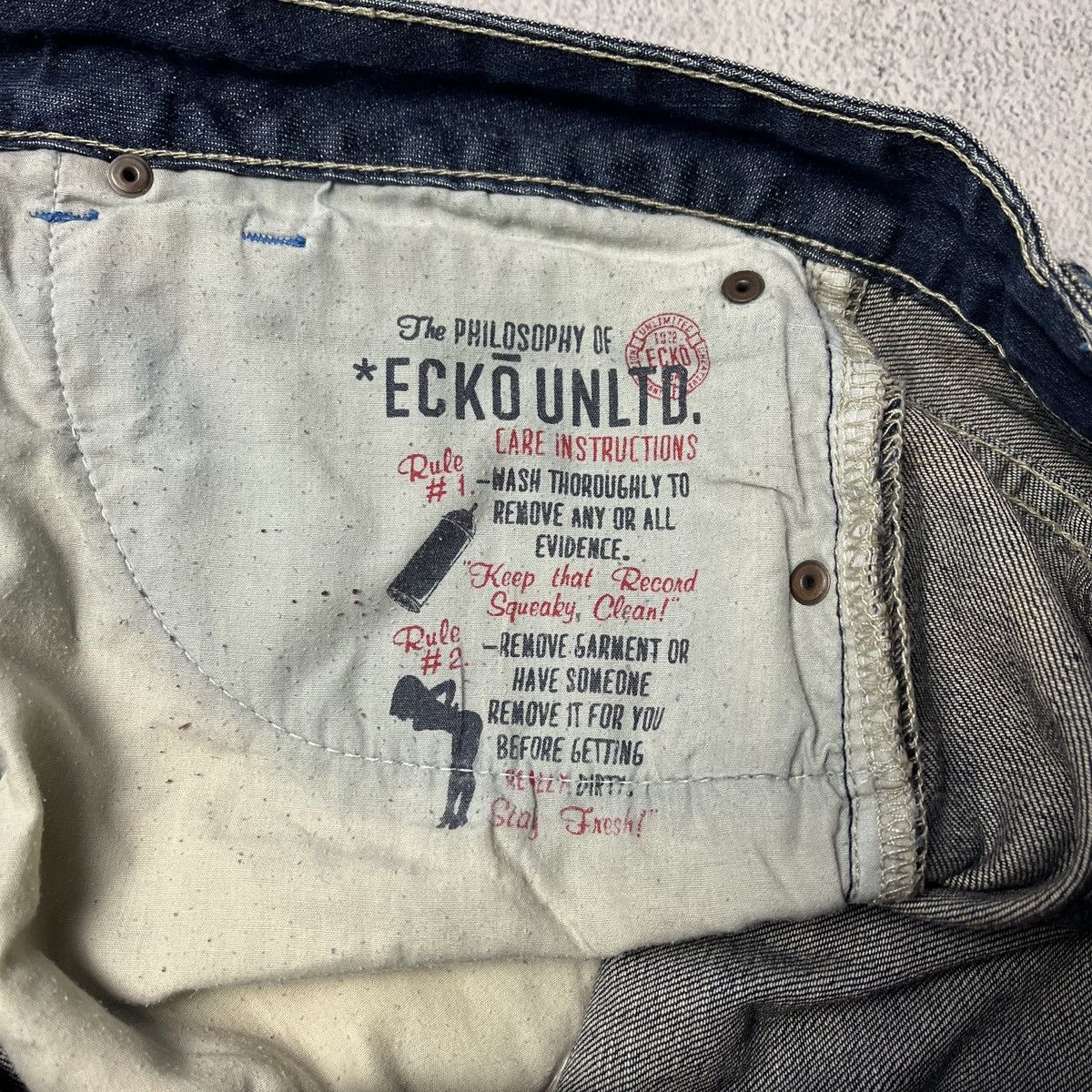Ecko Unltd. × Vintage Crazy Y2K Baggy Ecko Unltd. denim short Size US 42 / EU 58 - 9 Thumbnail