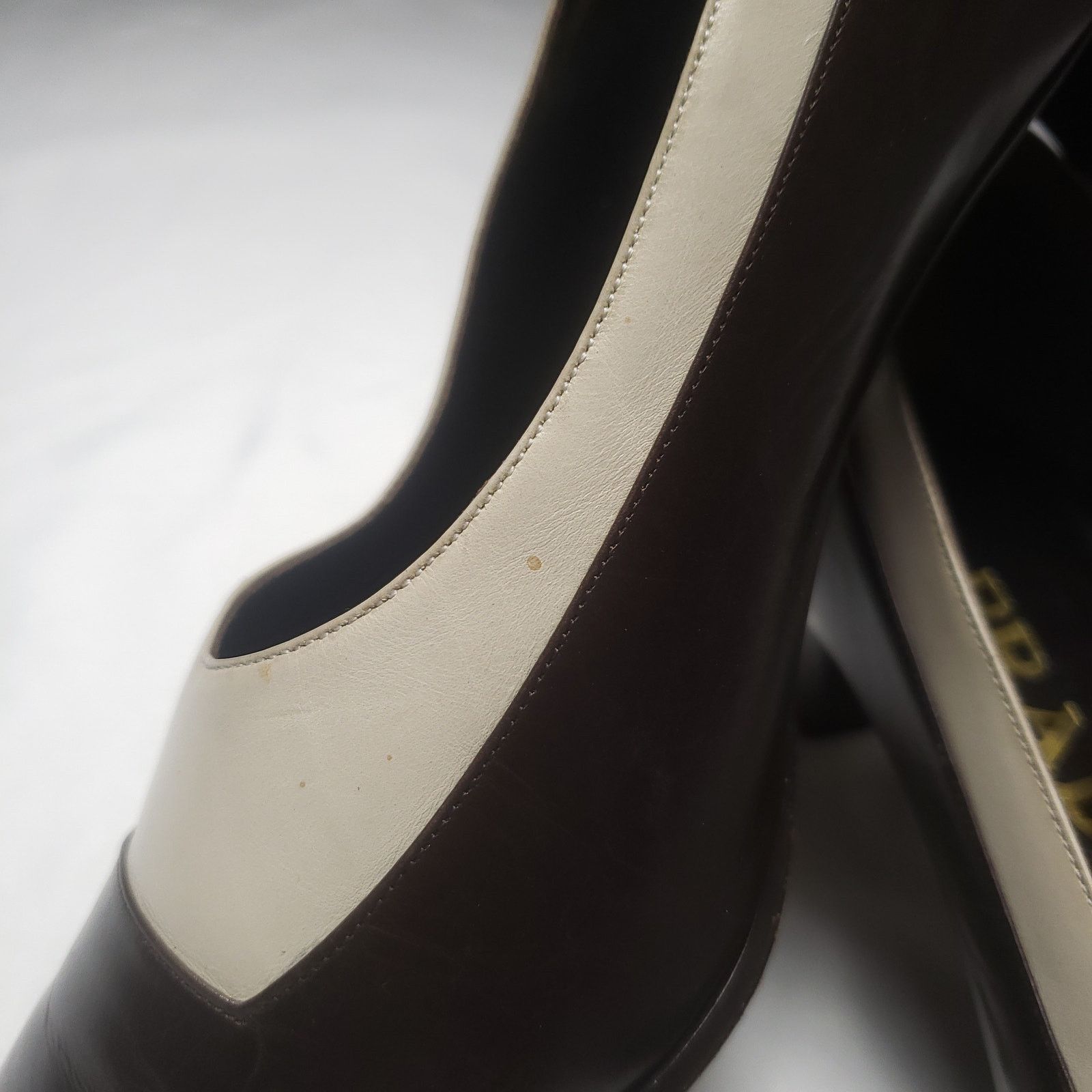 Prada Vintage Prada leather Heels tan and brown Size US 8 / IT 38 - 13 Thumbnail