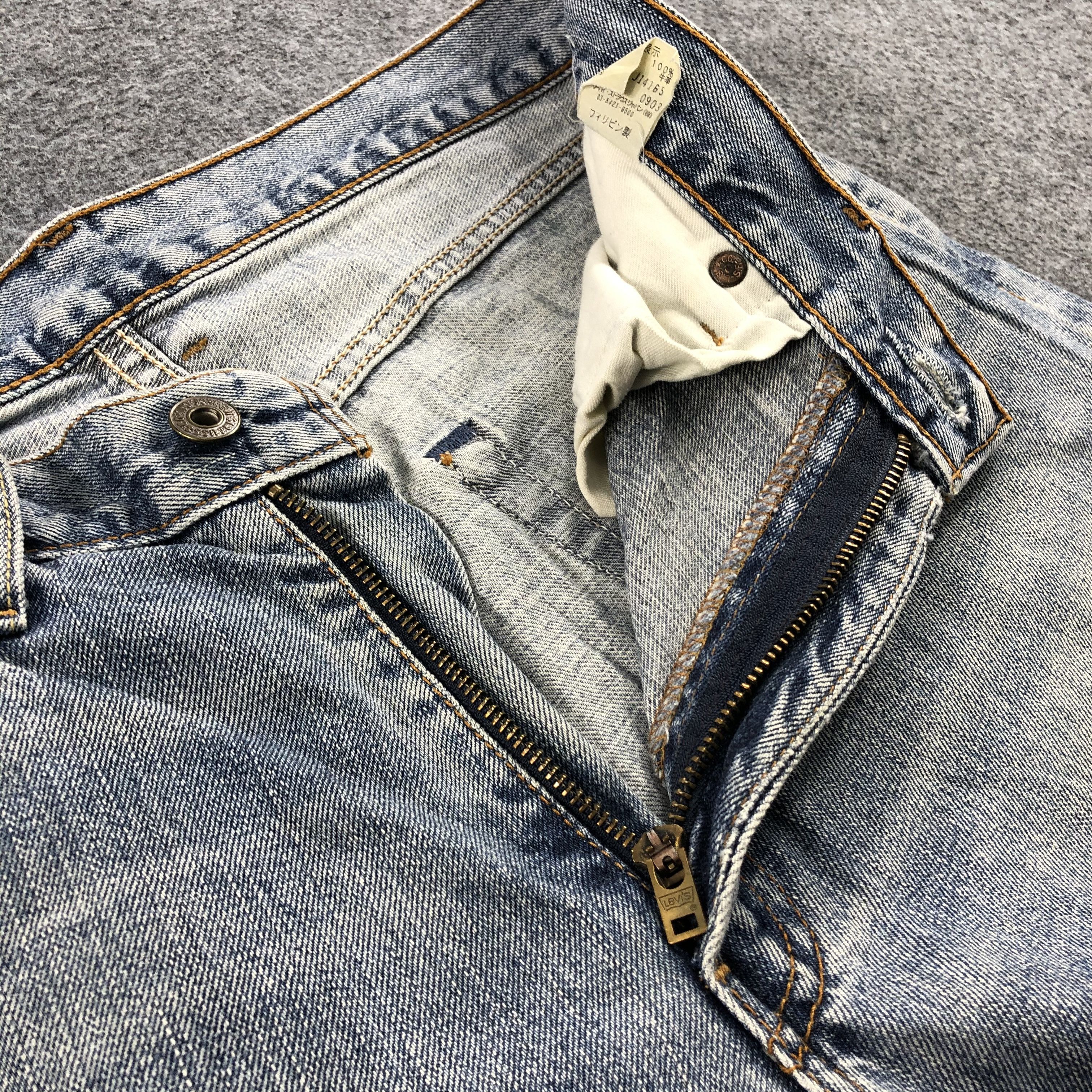 Levi's × Vintage Vintage 90s Light Wash Levis 502 Jeans-JM1412 Size US 32 / EU 48 - 8 Thumbnail