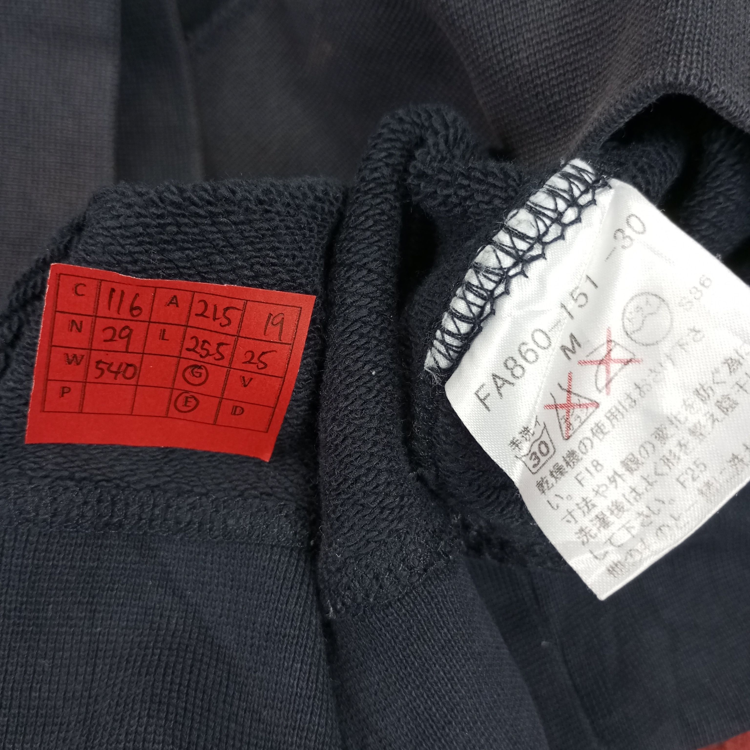 Burberry × Vintage Burberry London Blue Label Winter Style Sweatshirt Size US M / EU 48-50 / 2 - 10 Thumbnail