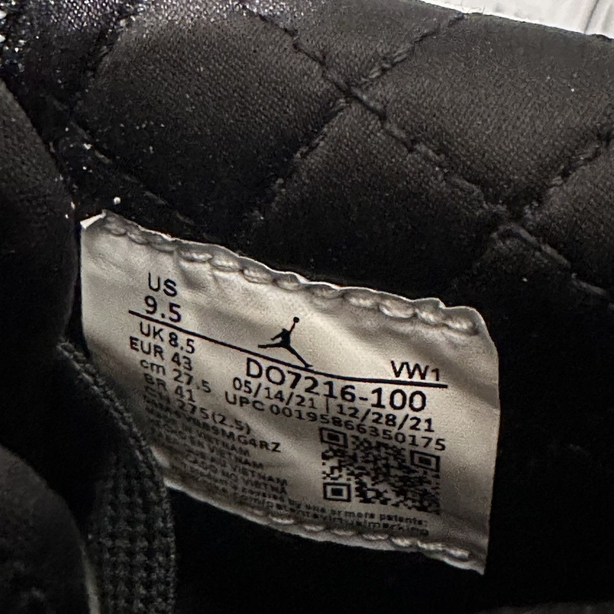 A Ma Maniere × Jordan Brand Air Jordan 2 retro A Ma Maniere Size US 9.5 / EU 42-43 - 7 Thumbnail