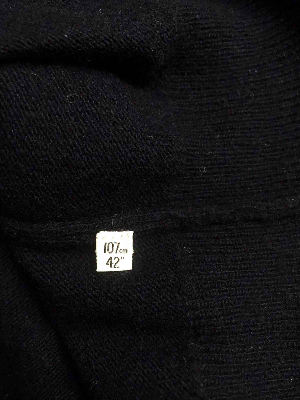Burberry CASHMERE BURBURRYS MADE IN SCOTLAND V-NECK NAVY JUMPER Size M / US 6-8 / IT 42-44 - 6 Thumbnail