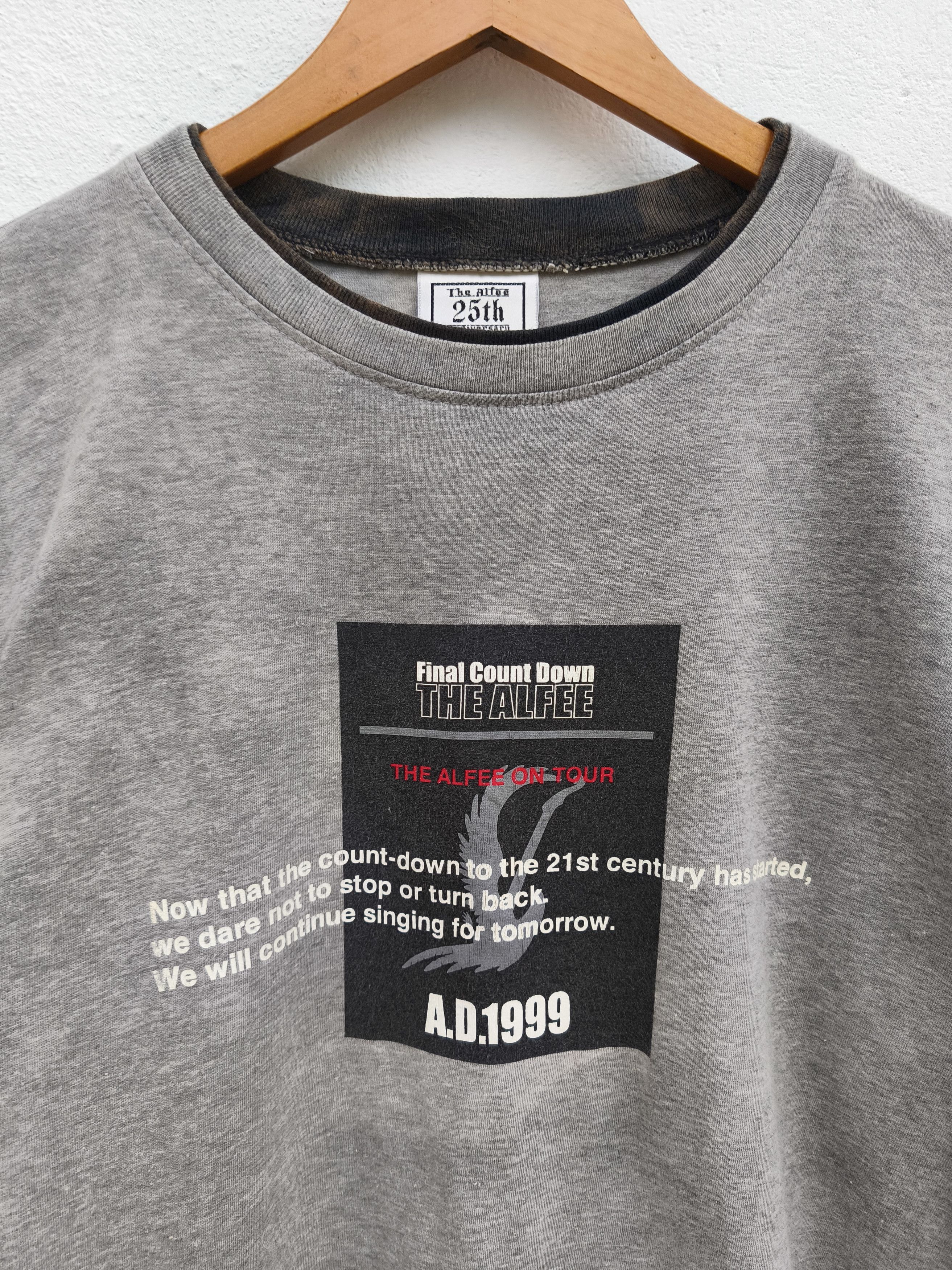 Band Tees 🔥 Vintage 99 The Alfee t shirt long sleeve 25th Anniversary Size US L / EU 52-54 / 3 - 1 Thumbnail