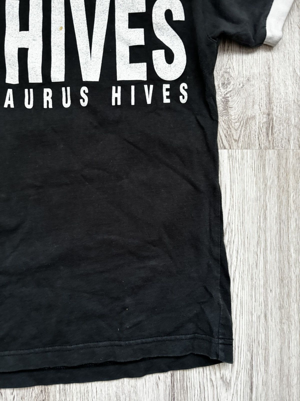 Other The Hives “Tyrannosaurus Hives” 2004 Tour T-Shirt S Grey Size US S / EU 44-46 / 1 - 24 Thumbnail