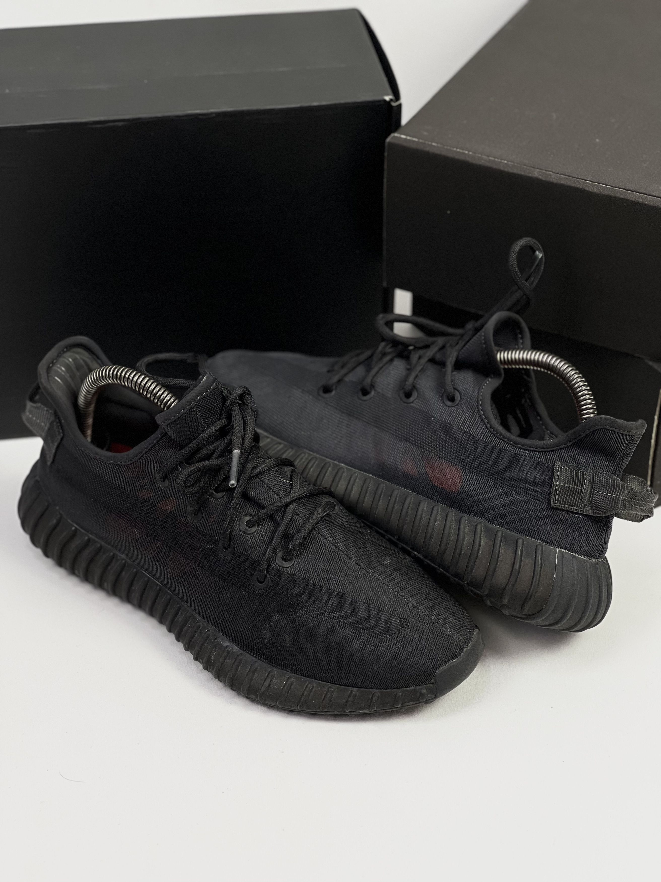 Adidas × Kanye West Adidas Yeezy Boost 350 V2 `Mono Cinder` Size US 8 / EU 41 - 1 Thumbnail