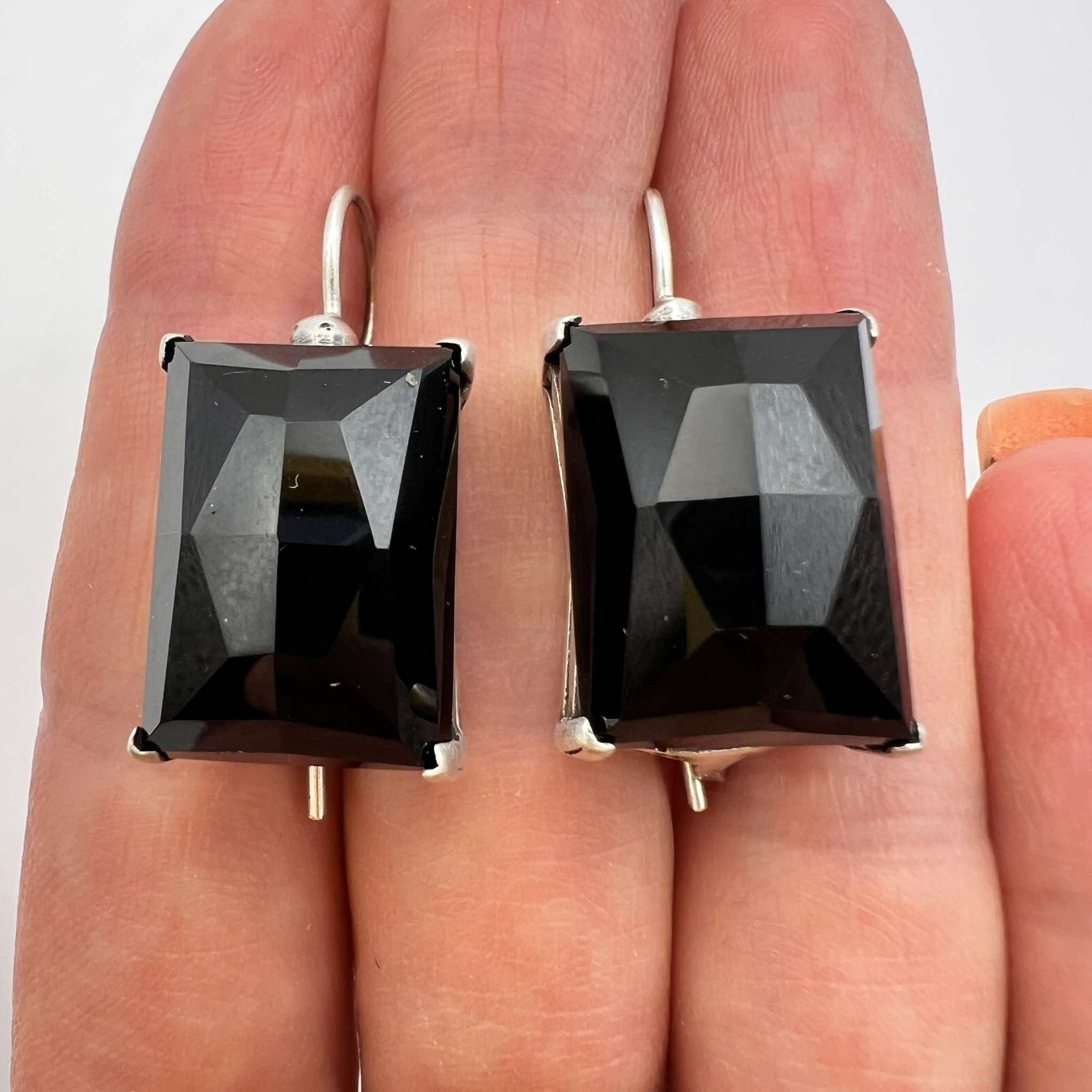Vintage Sterling Silver 925 Vintage Stud Earrings Black Agate Stone Size ONE SIZE - 1 Thumbnail